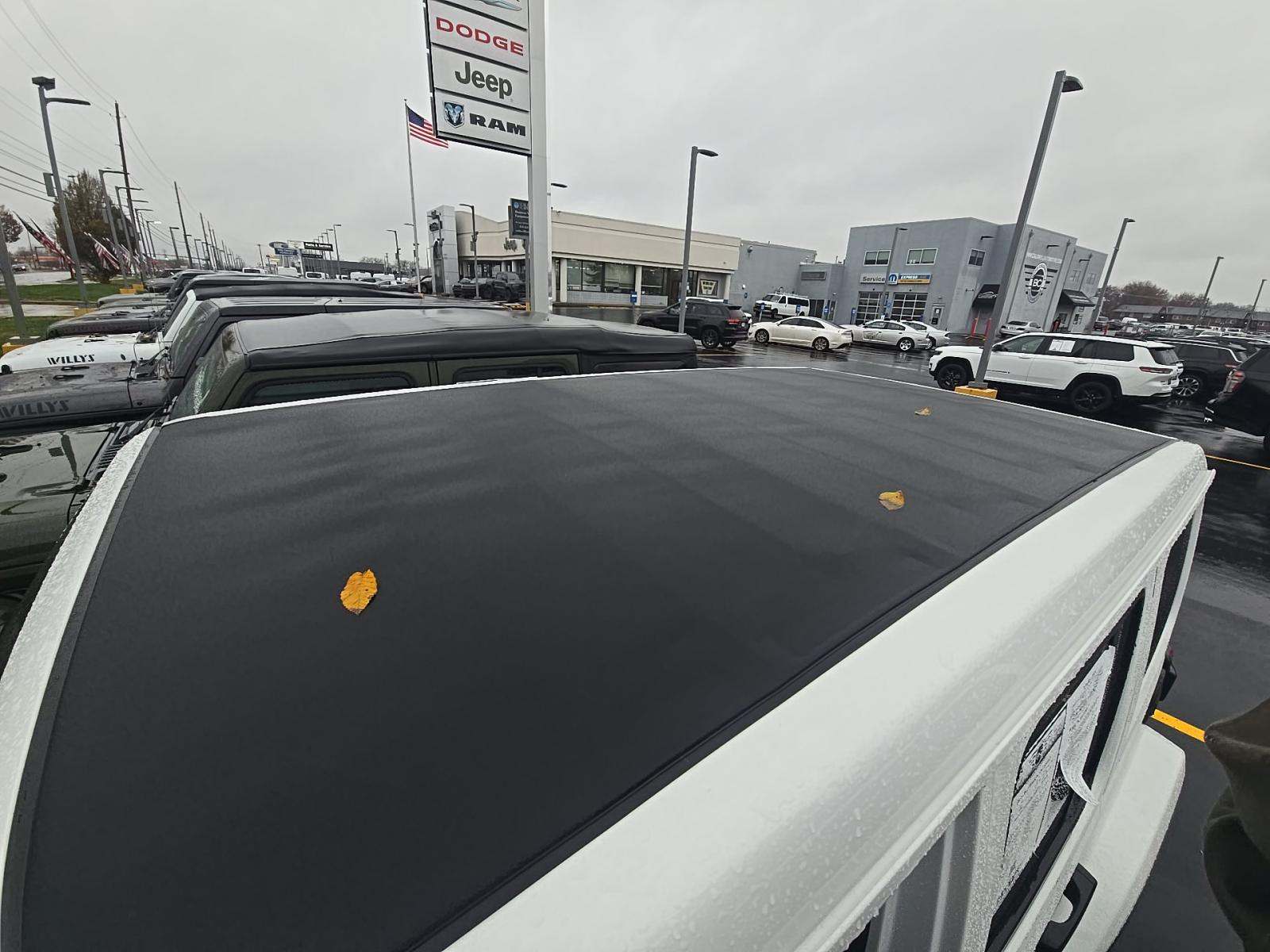 2023 Jeep Wrangler 4xe Sahara AWD