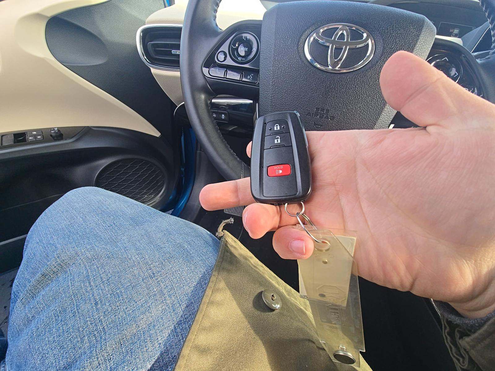 2022 Toyota Prius Limited FWD