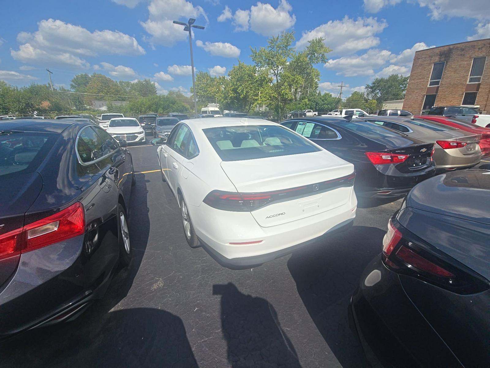 2024 Honda Accord LX FWD