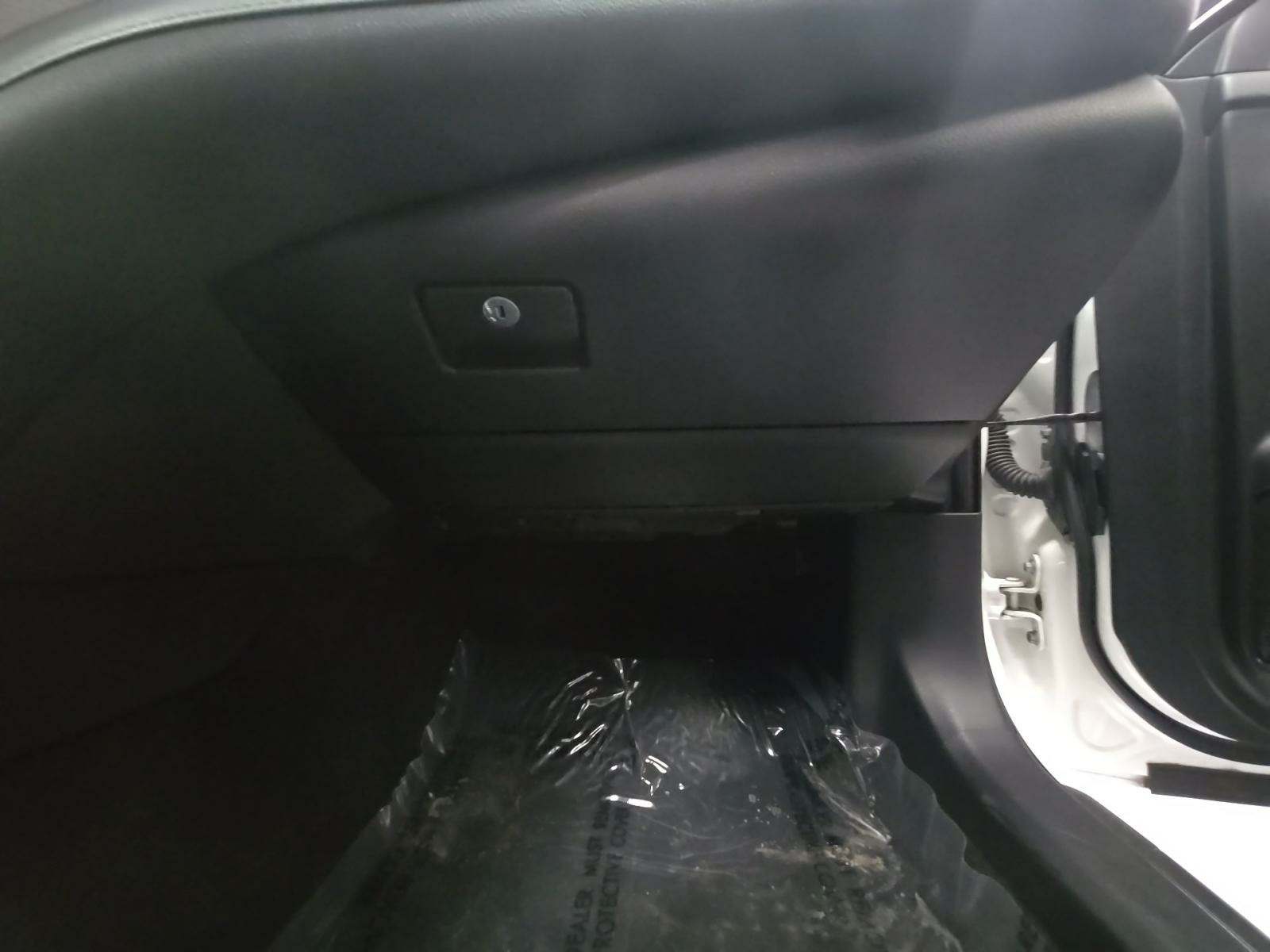 2018 Toyota Camry SE FWD