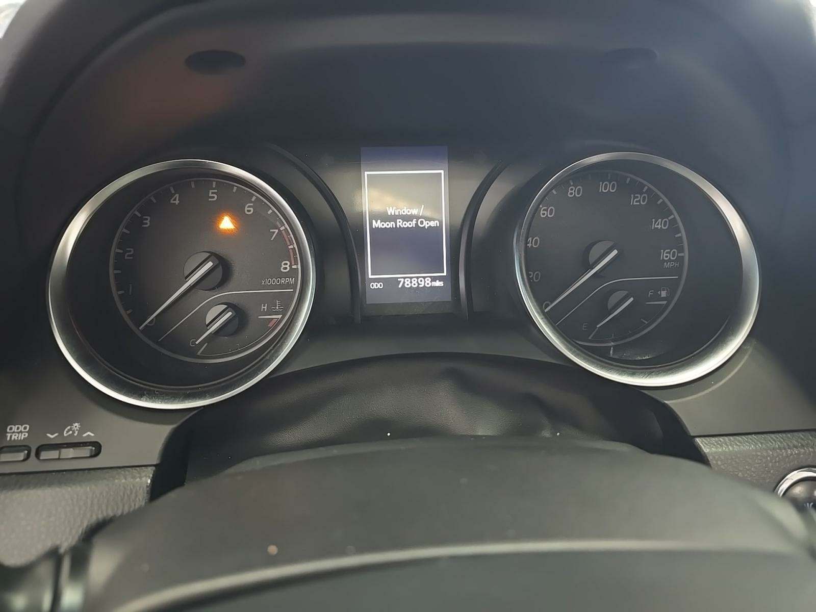 2018 Toyota Camry SE FWD