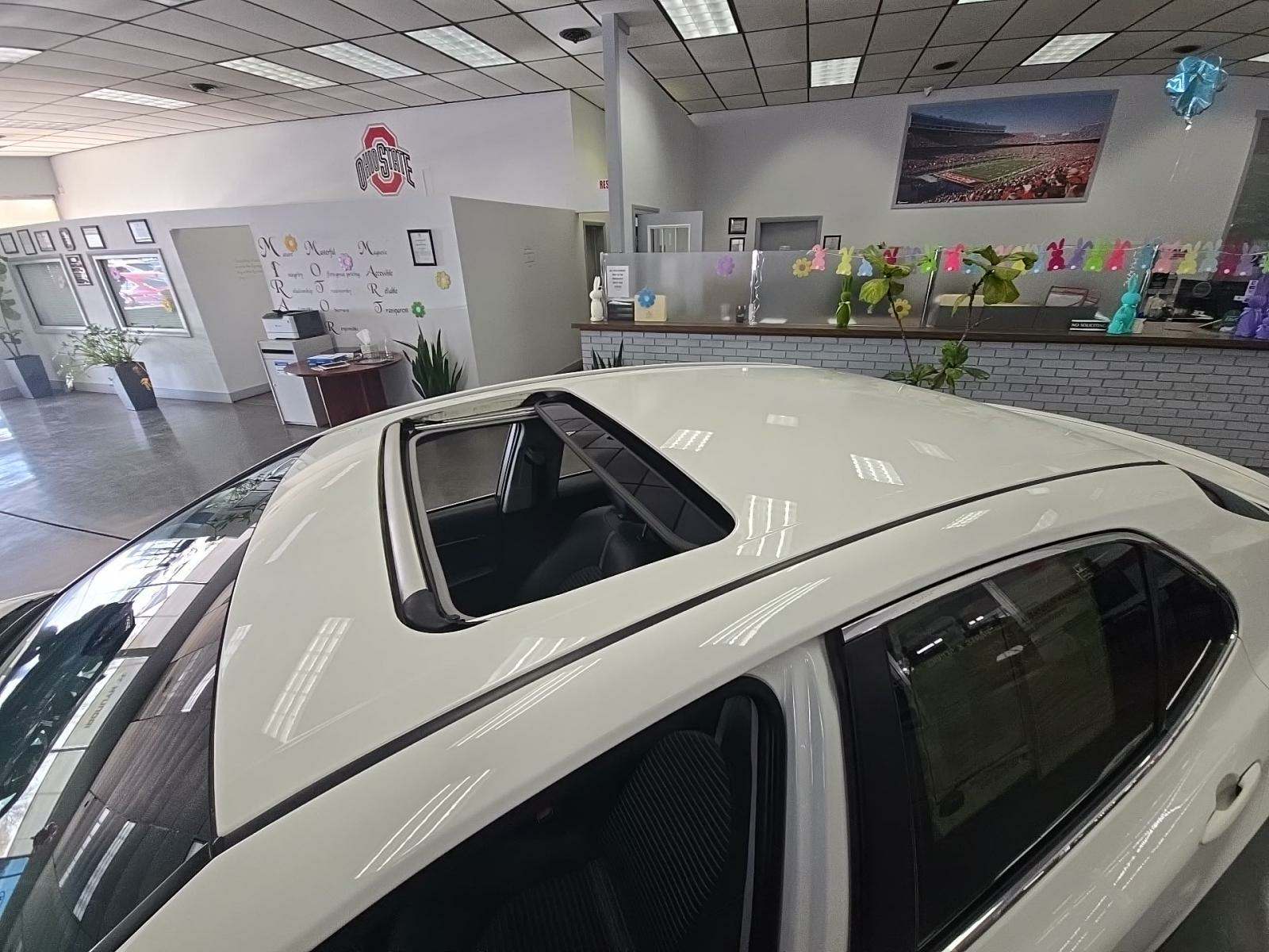 2018 Toyota Camry SE FWD