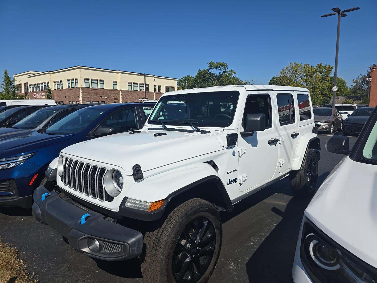 2024 Jeep Wrangler 4xe Sahara AWD