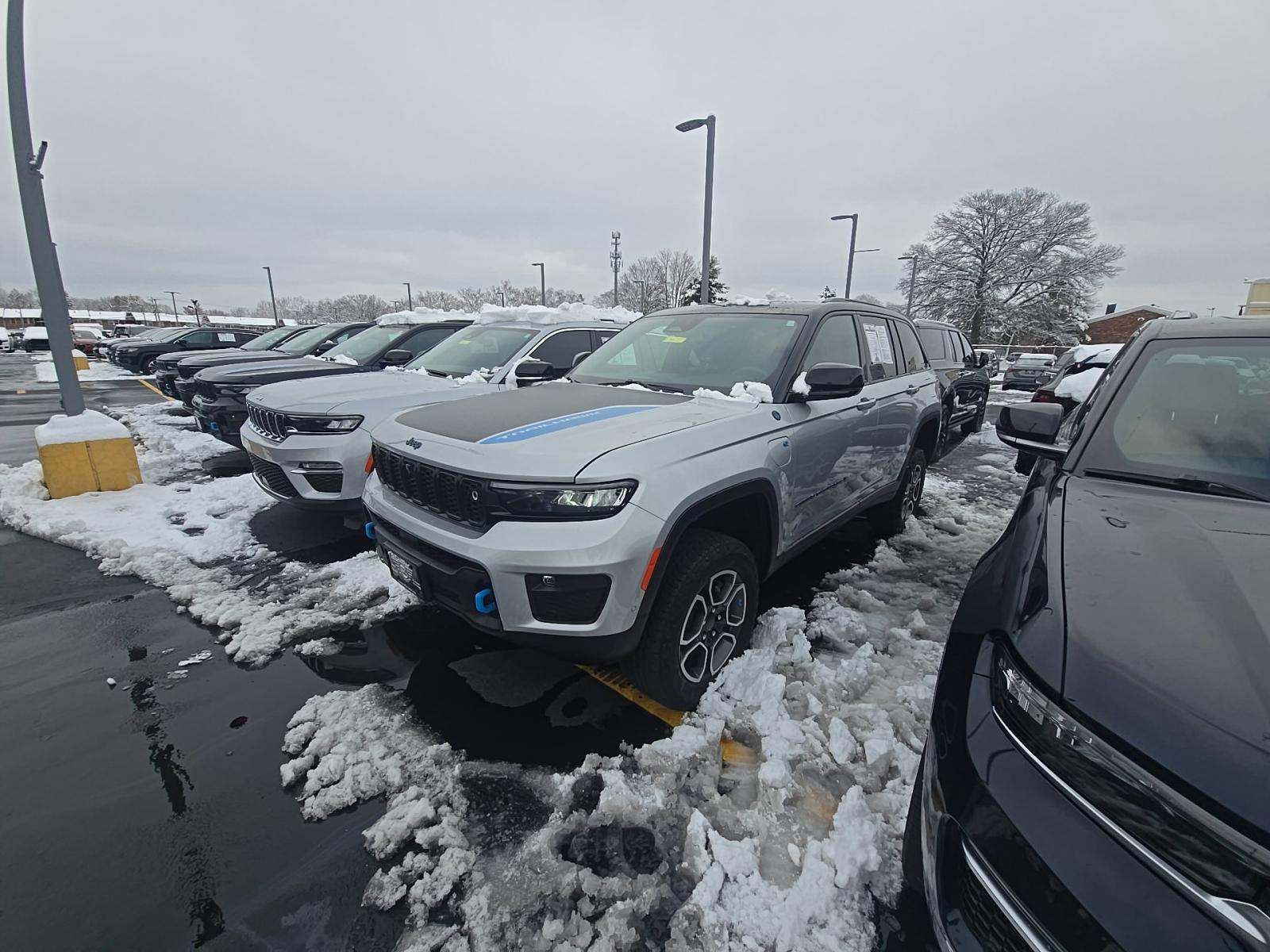2023 Jeep Grand Cherokee 4xe Trailhawk AWD