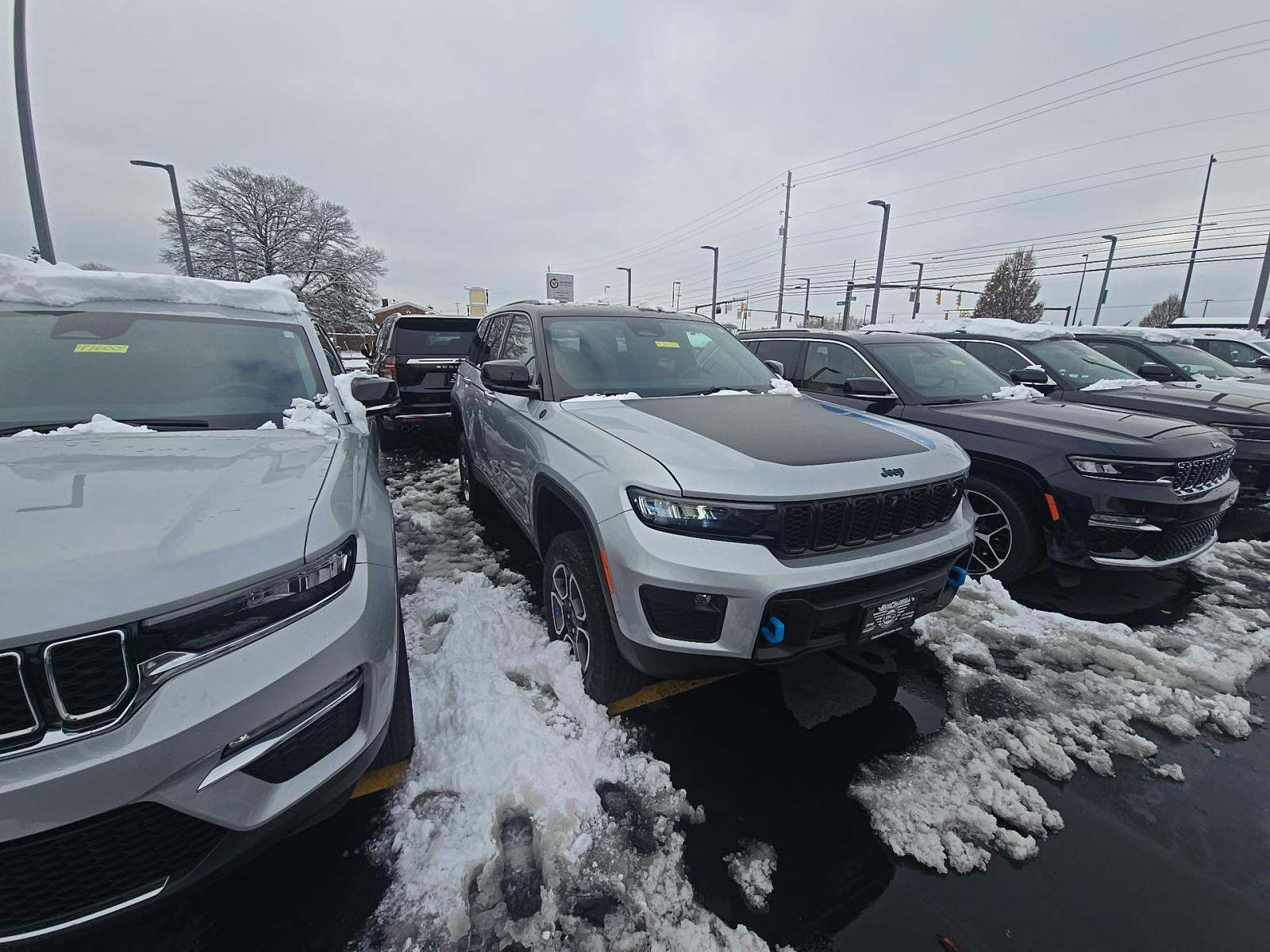 2023 Jeep Grand Cherokee 4xe Trailhawk AWD