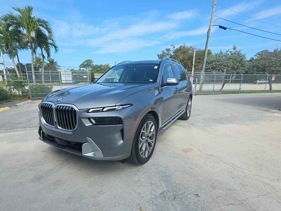 2026 BMW X7 xDrive40i AWD