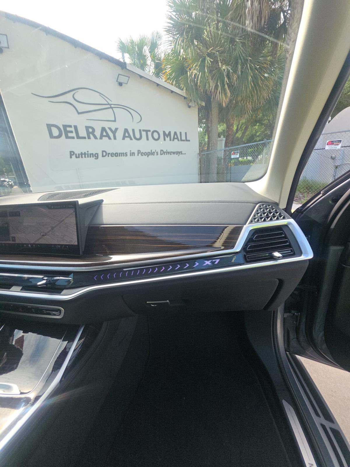 2026 BMW X7 xDrive40i AWD