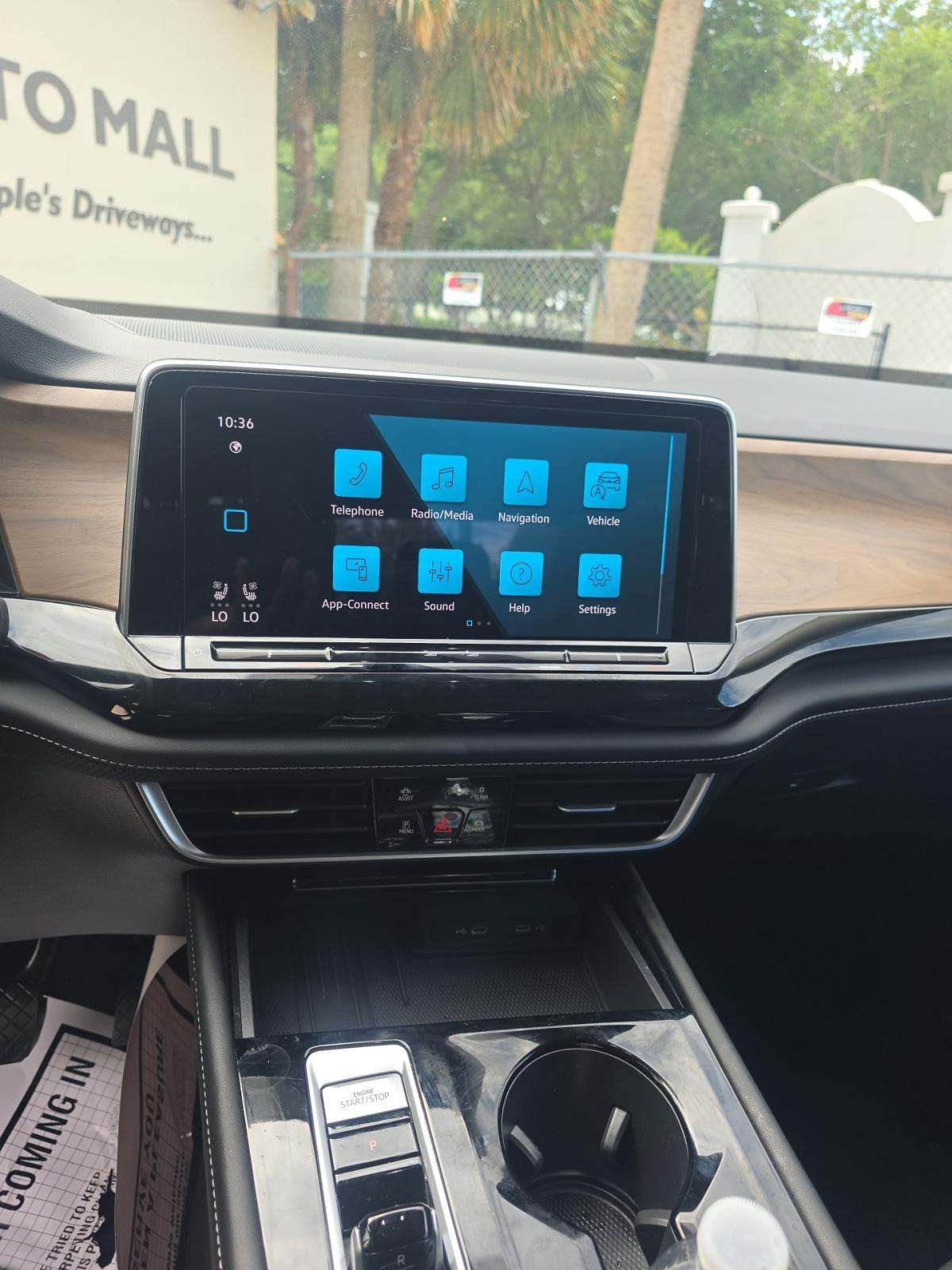 2026 Volkswagen Atlas 2.0T SE FWD