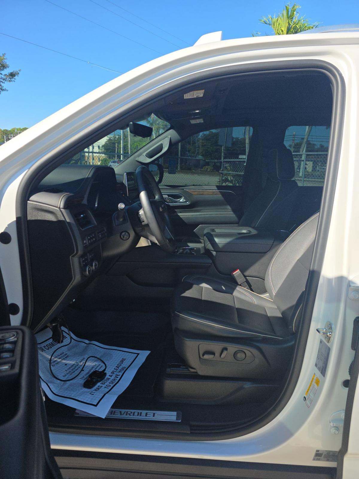 CHEVROLET TAHOE - 2