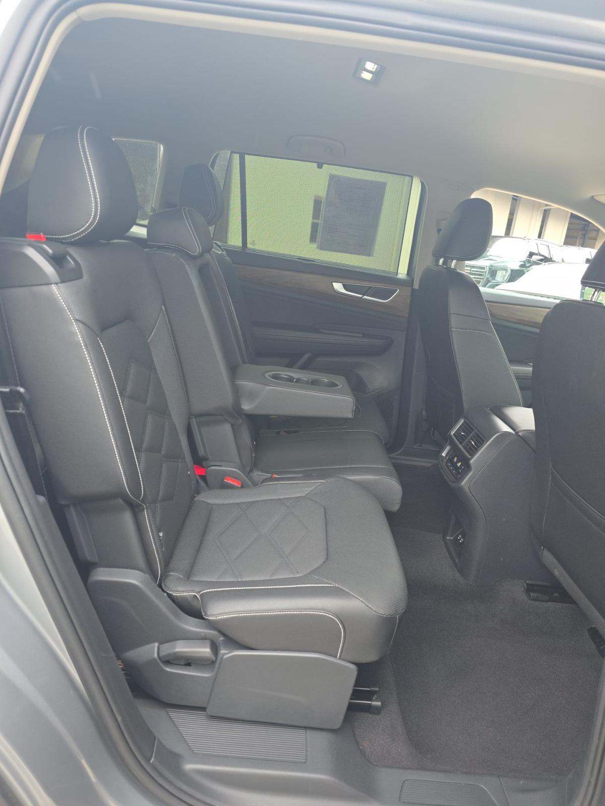 2026 Volkswagen Atlas 2.0T SE FWD