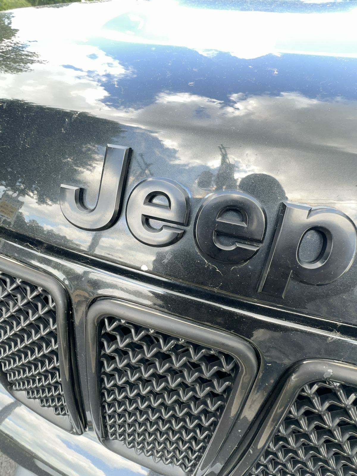 2016 Jeep Grand Cherokee Overland High Altitude Edition AWD