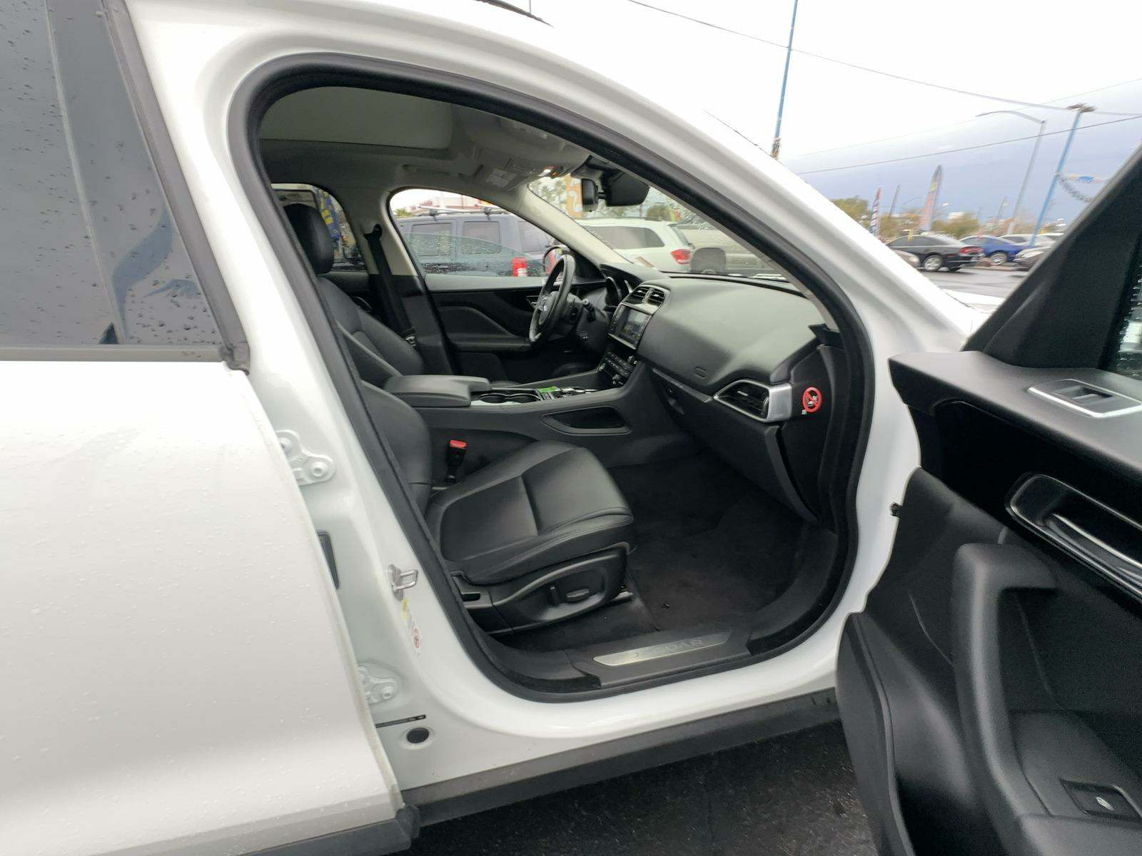 2017 Jaguar F-PACE 35t Premium AWD