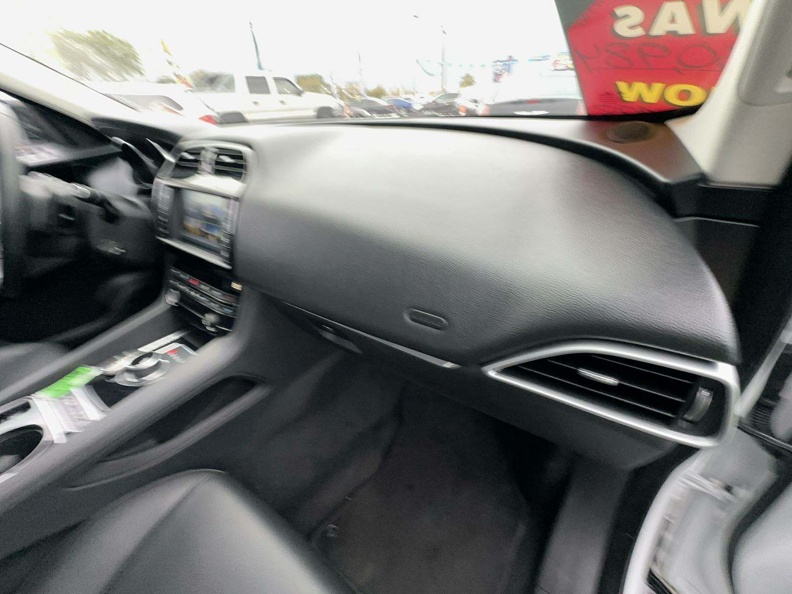 2017 Jaguar F-PACE 35t Premium AWD