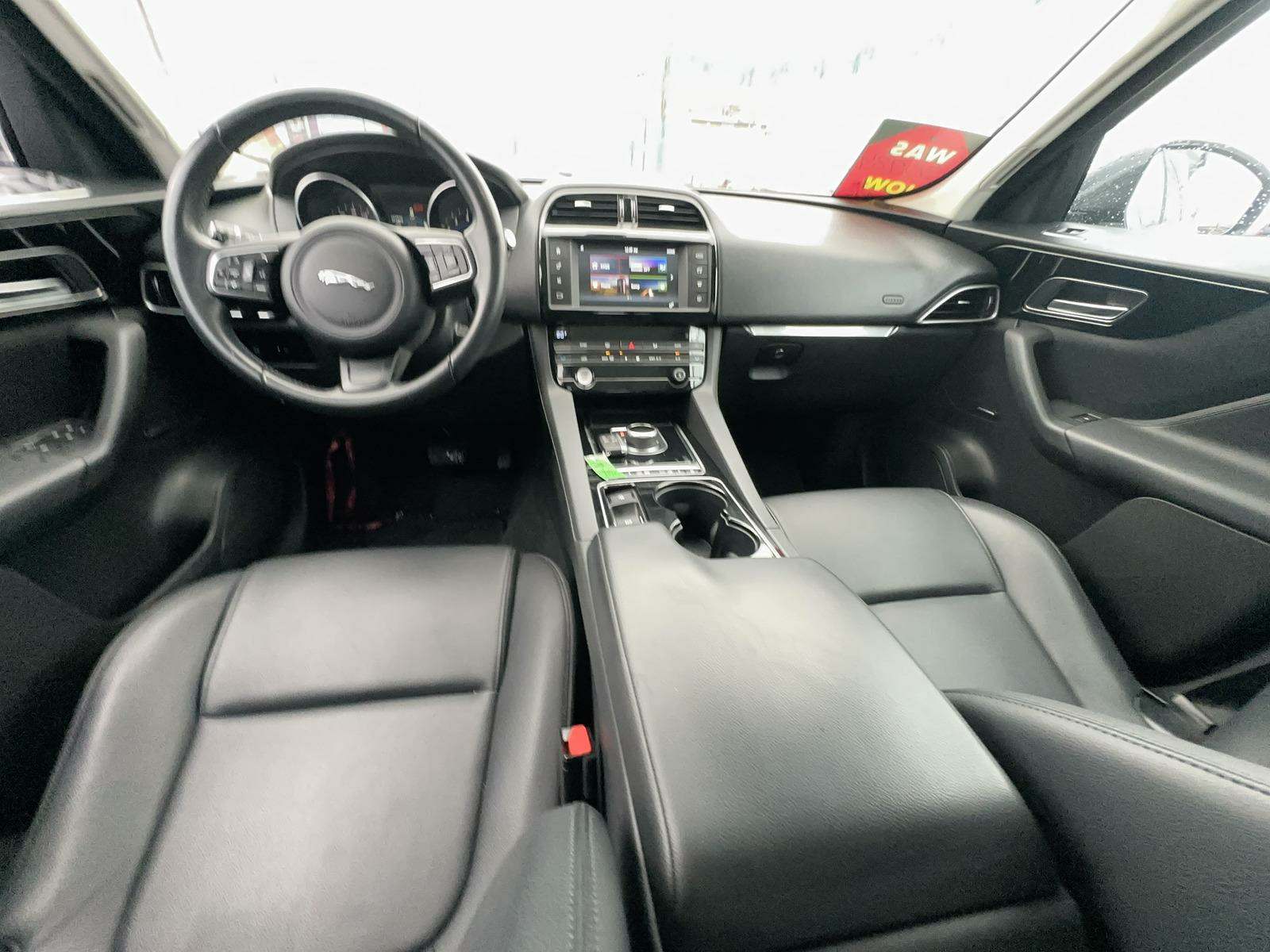 2017 Jaguar F-PACE 35t Premium AWD