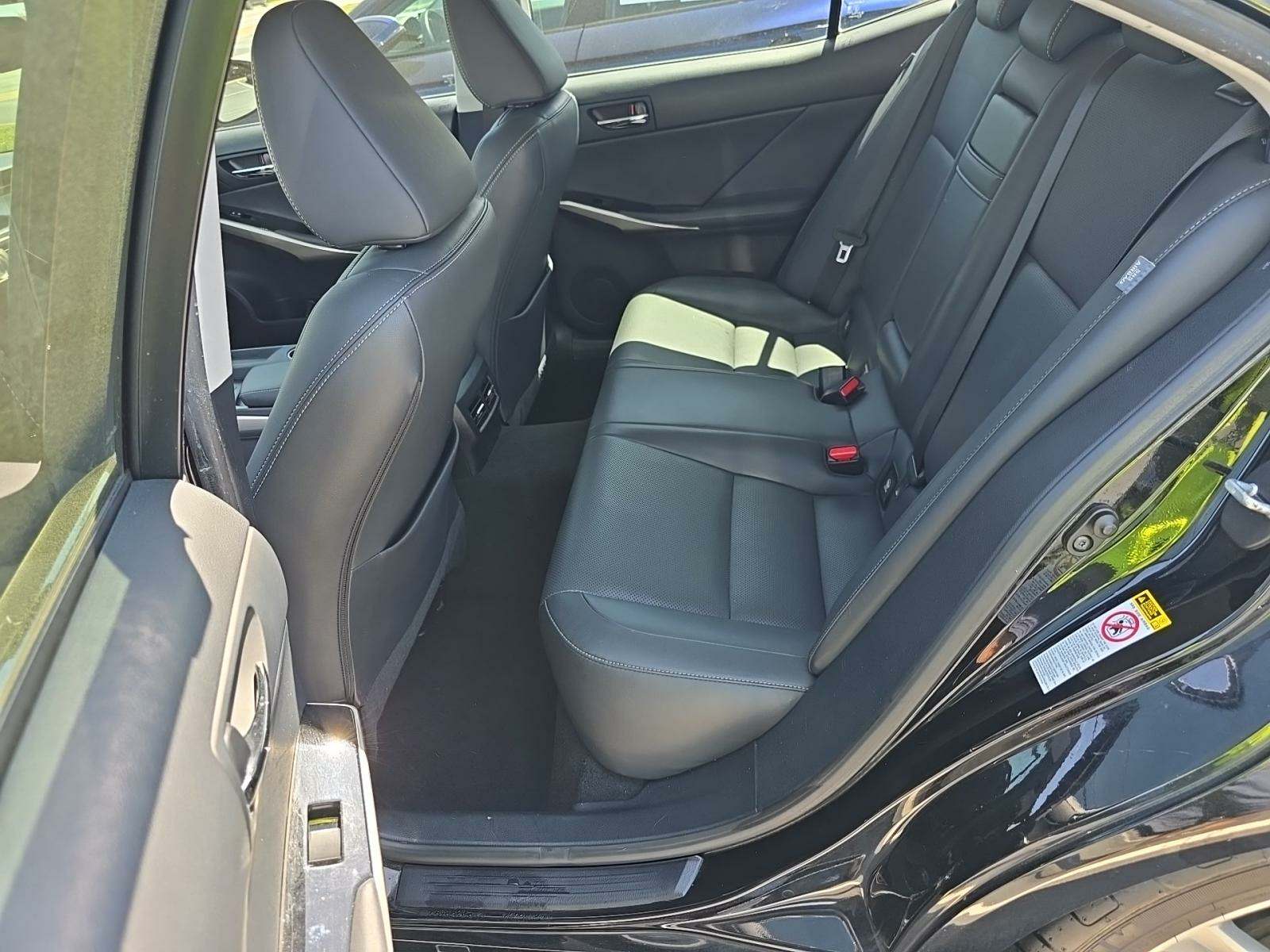 2015 Lexus IS IS 250 RWD