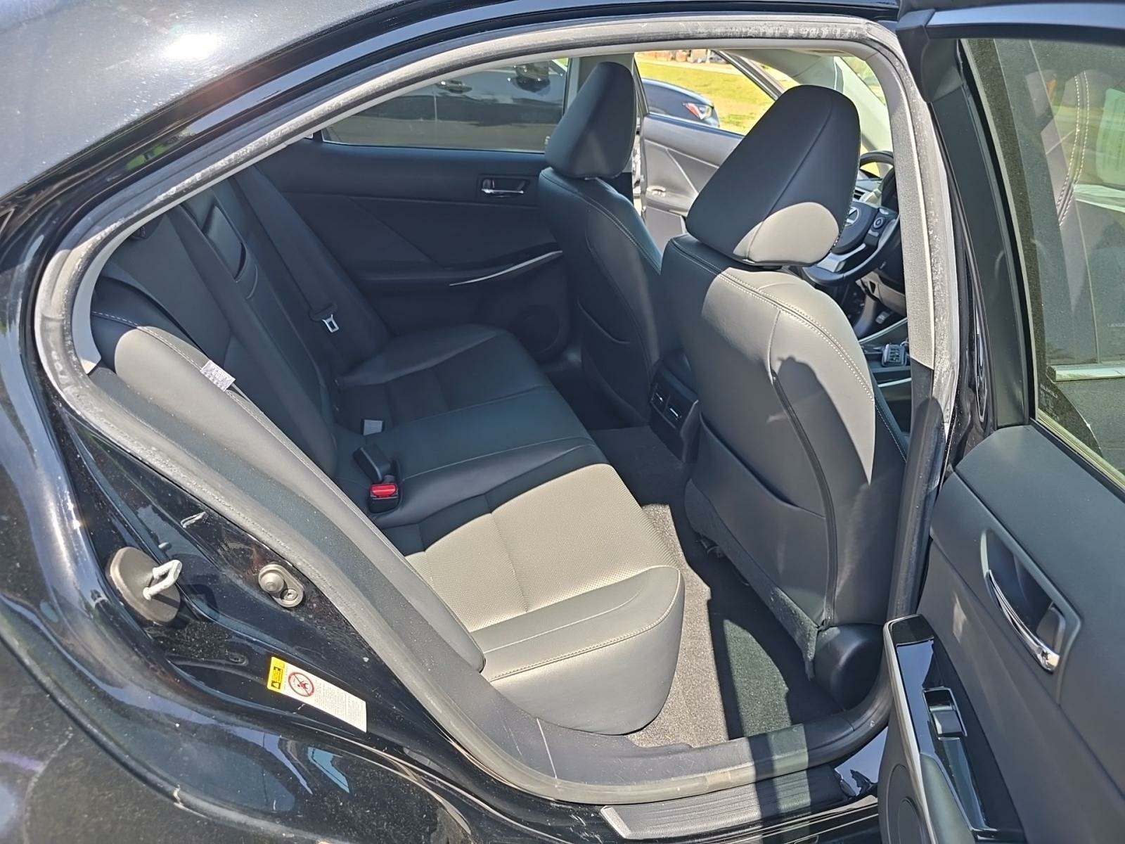 2015 Lexus IS IS 250 RWD