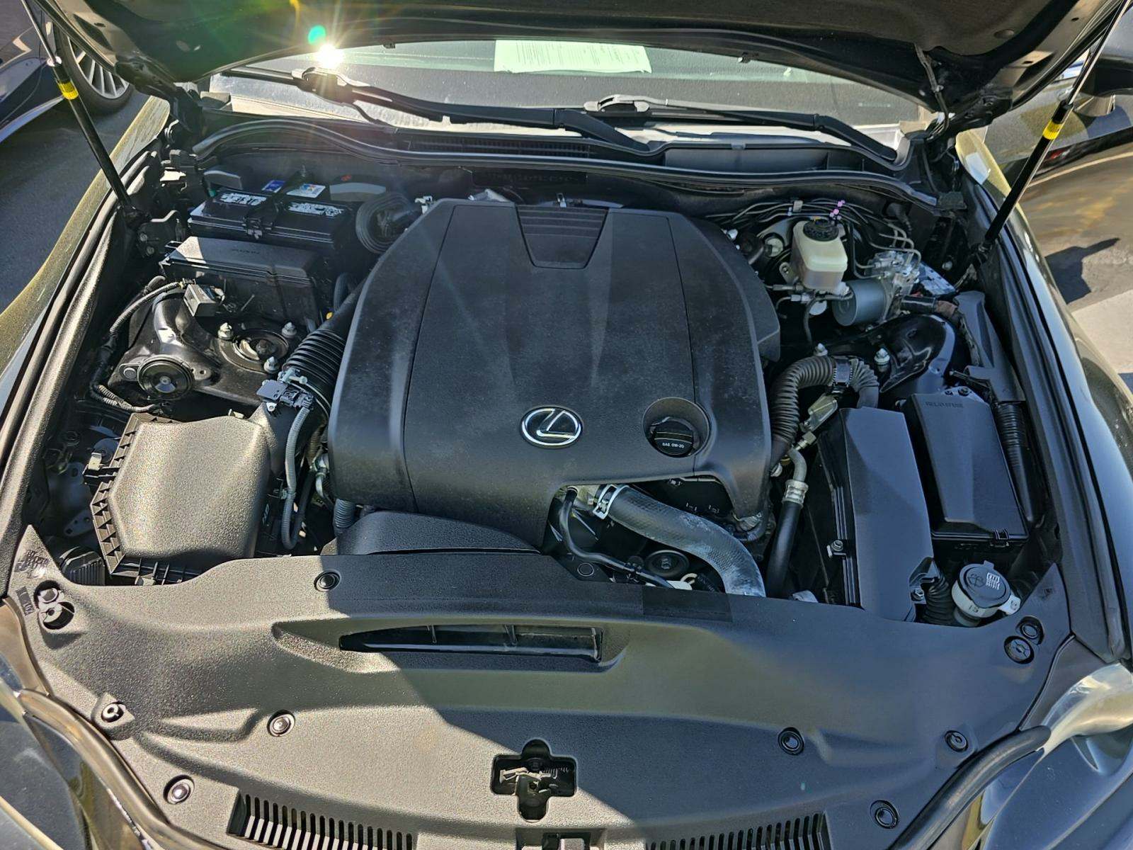 2015 Lexus IS IS 250 RWD