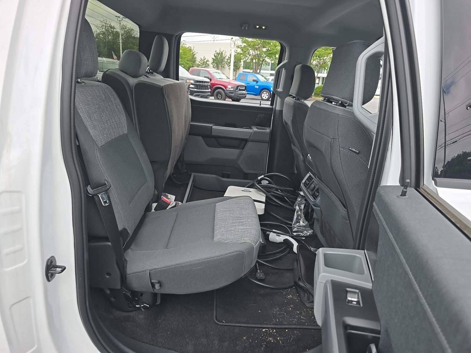 2023 Ford F-150 Lightning XLT AWD