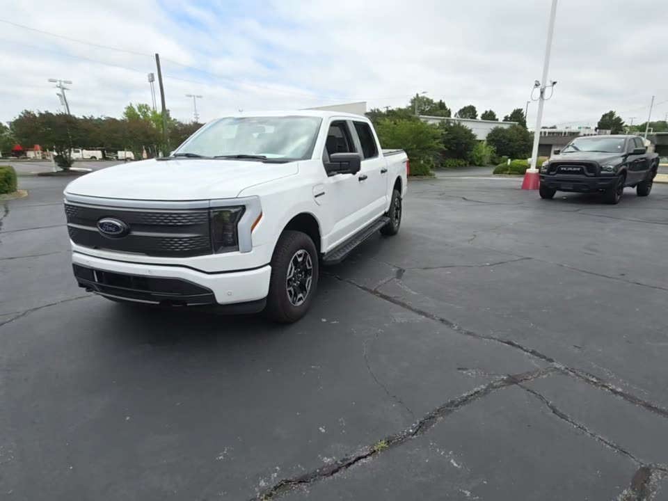 2023 Ford F-150 Lightning XLT AWD