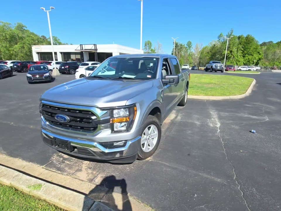 2023 Ford F-150 XLT RWD