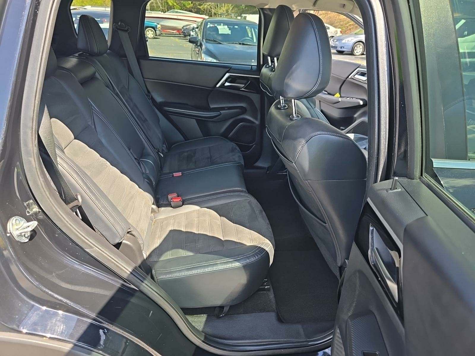 2022 Mitsubishi Outlander SE AWD