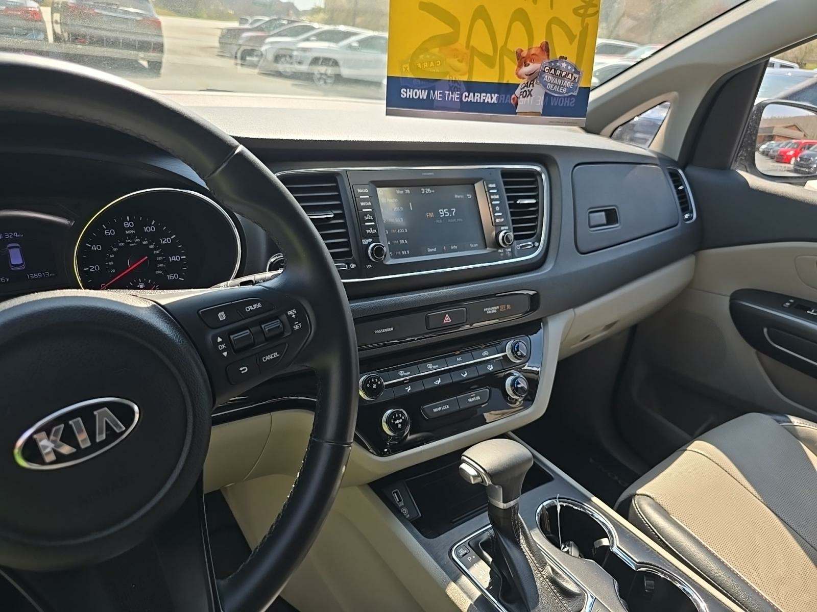 2019 Kia Sedona EX FWD