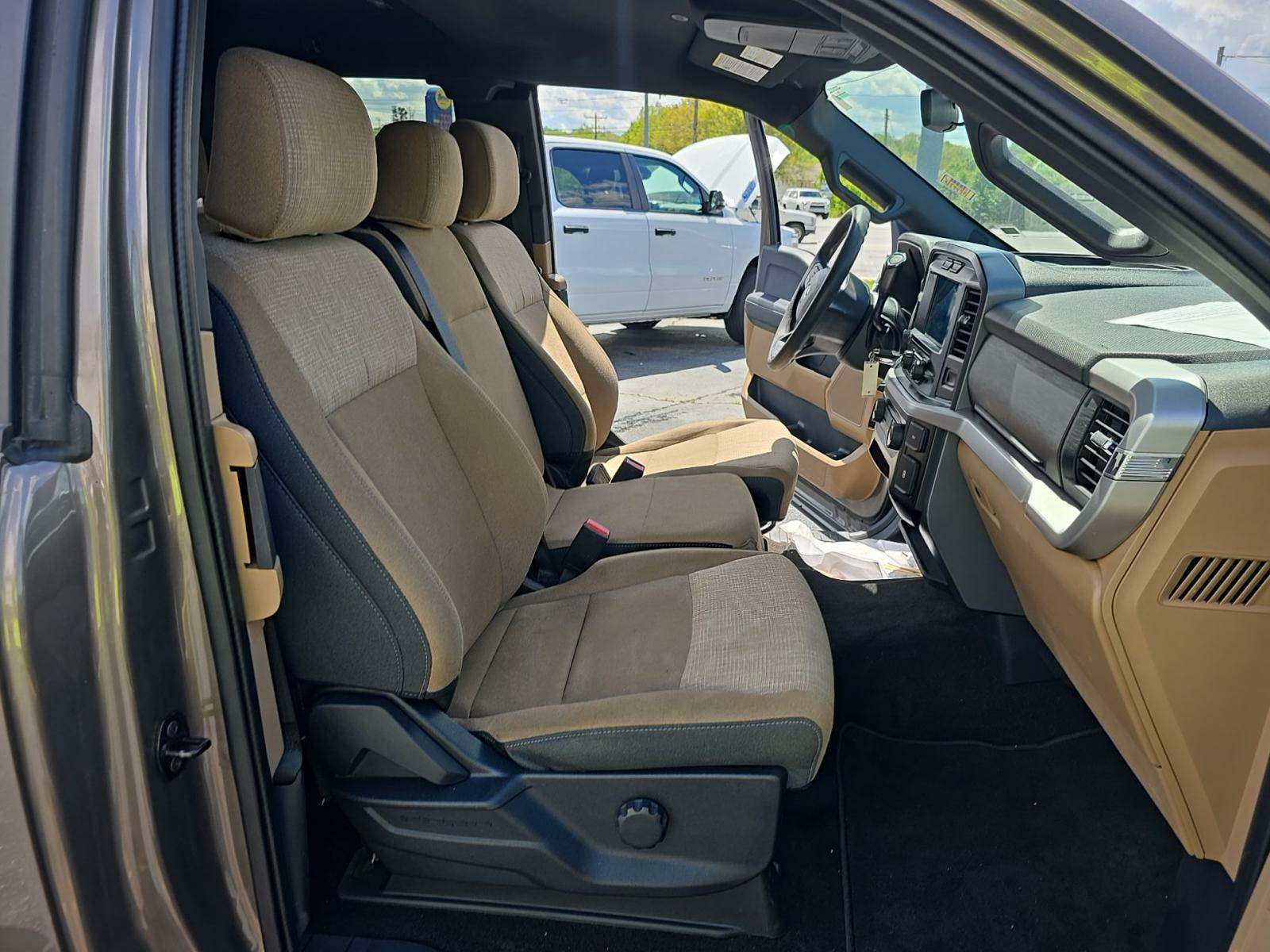 2022 Ford F-150 XLT RWD