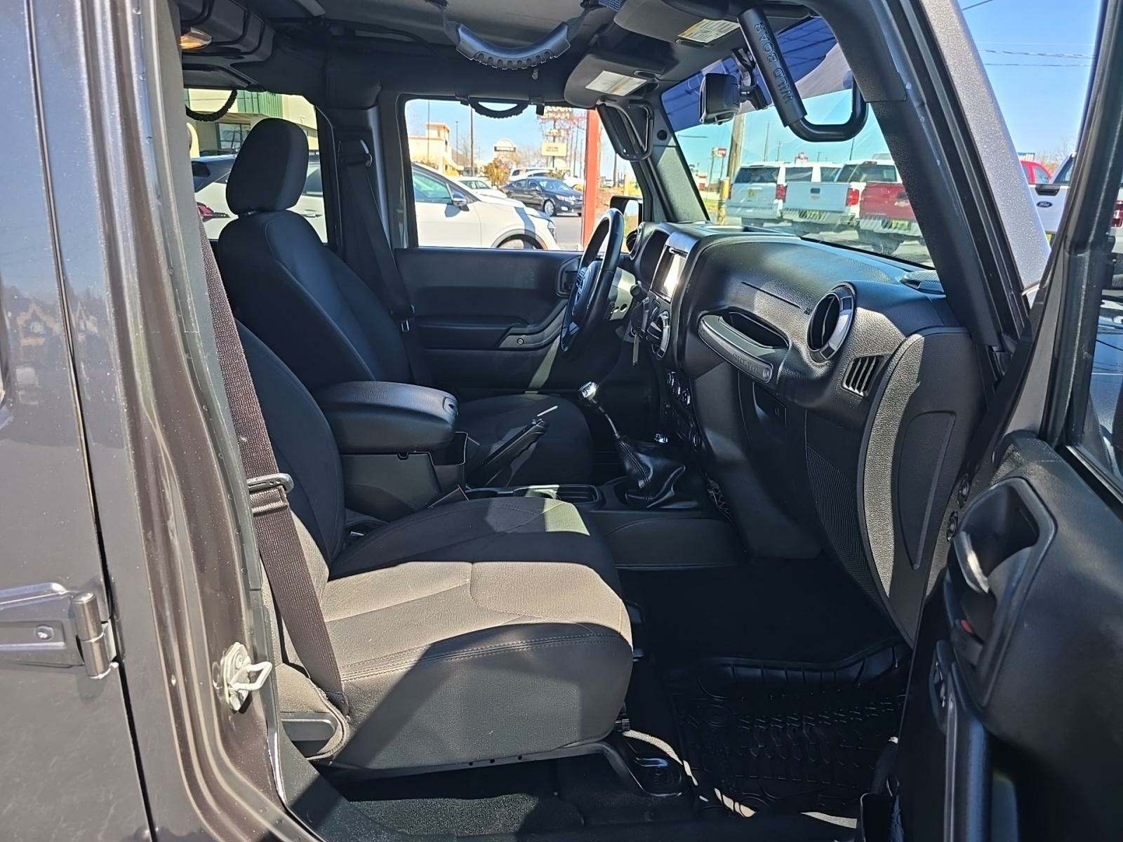 2017 Jeep Wrangler Unlimited Sport Willys Wheeler Edition AWD