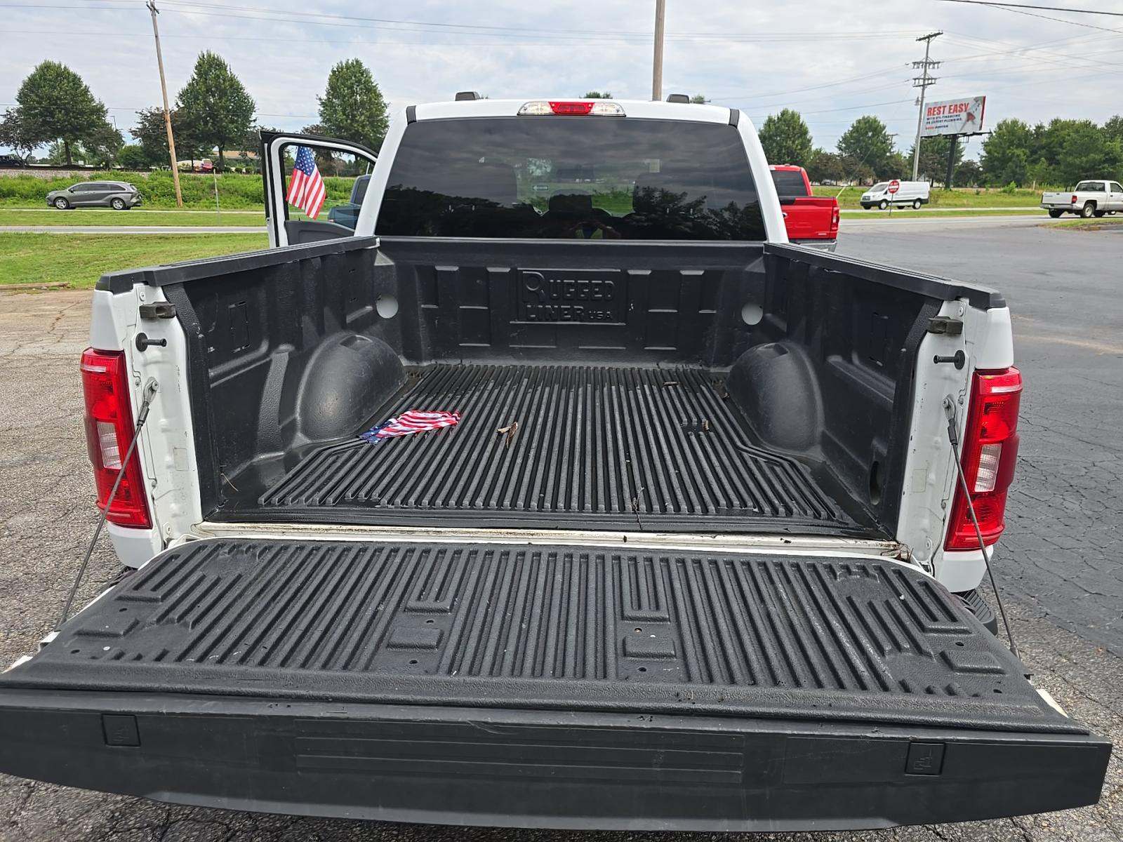 2023 Ford F-150 XLT RWD