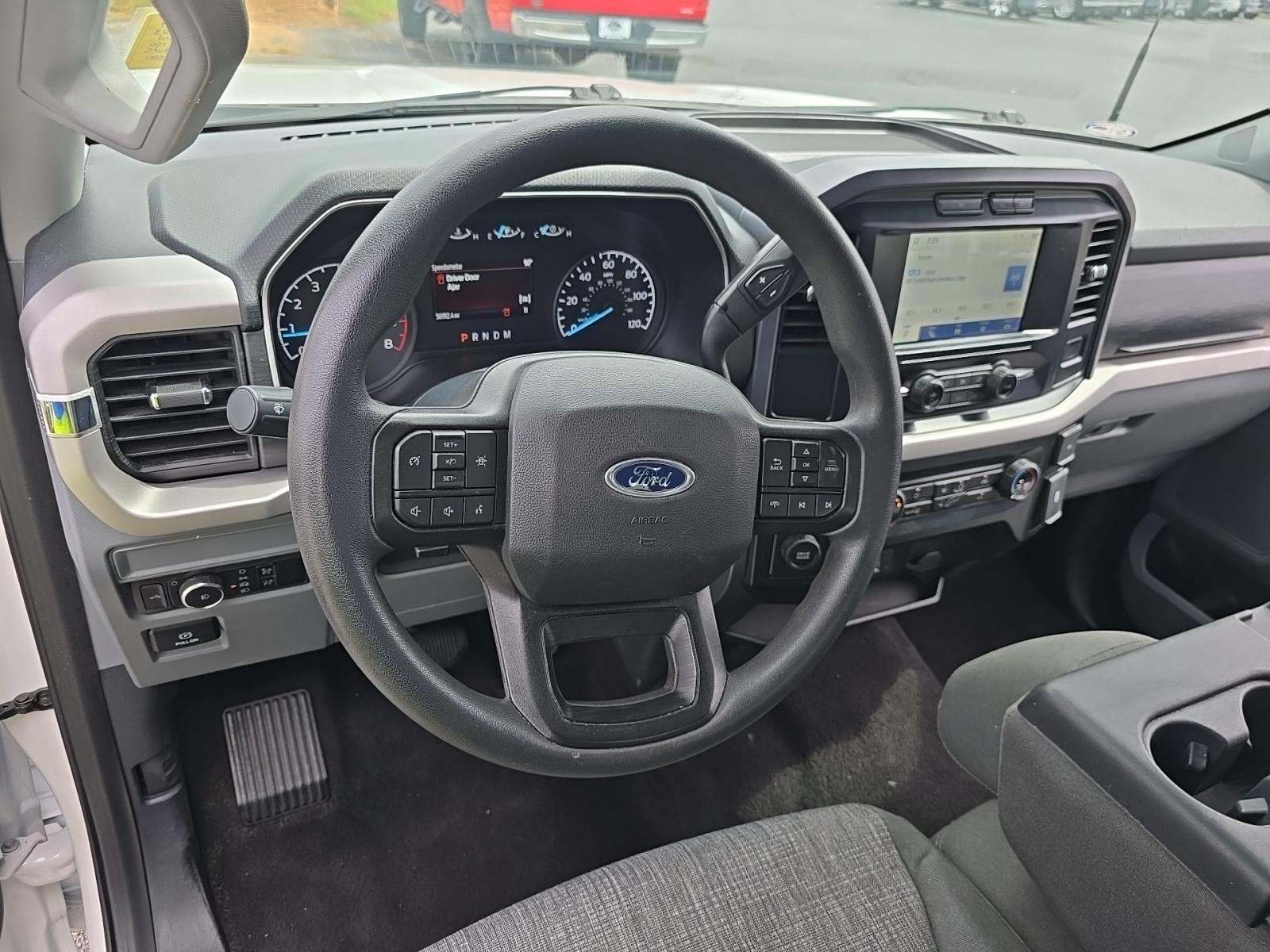 2023 Ford F-150 XLT RWD