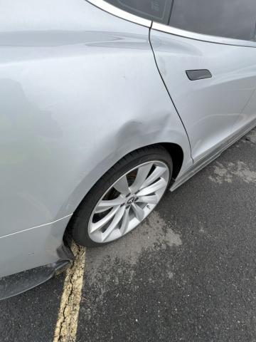 2017 Tesla Model S 90D AWD