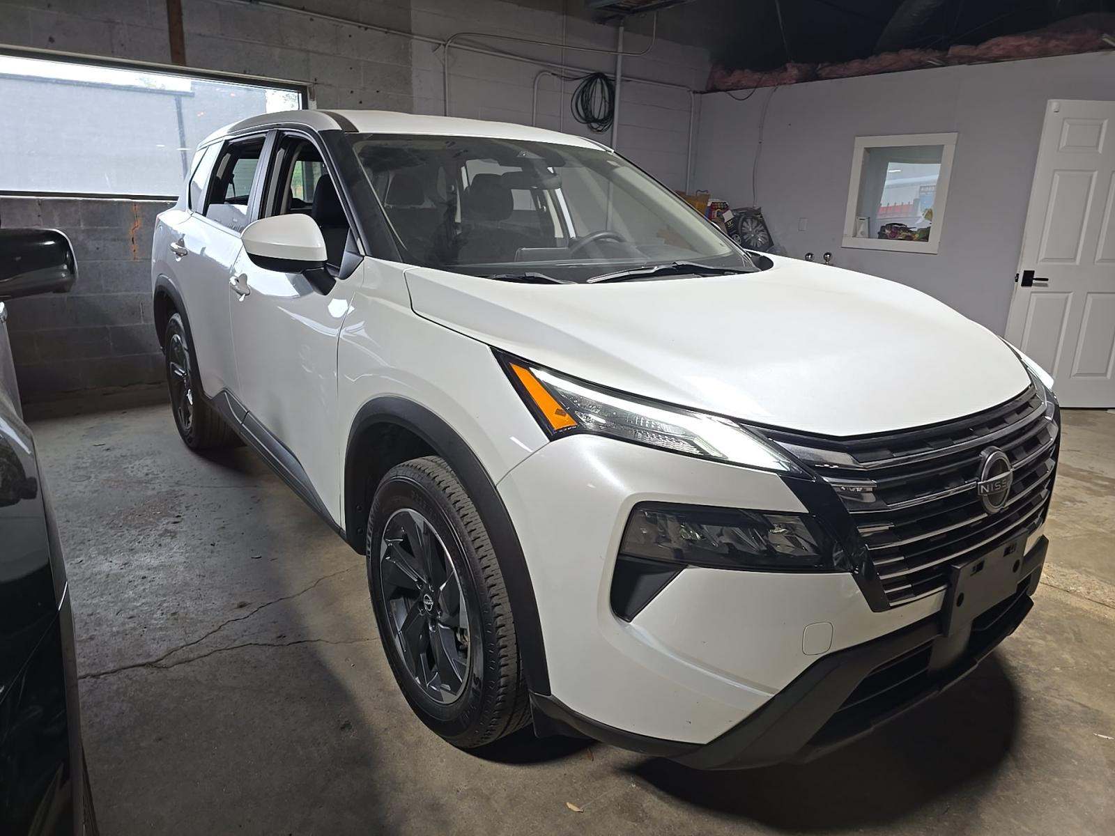 2024 Nissan Rogue SV FWD