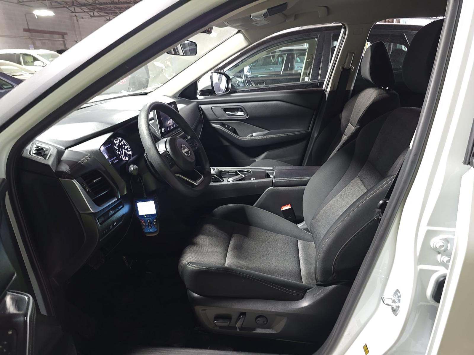 2024 Nissan Rogue SV FWD