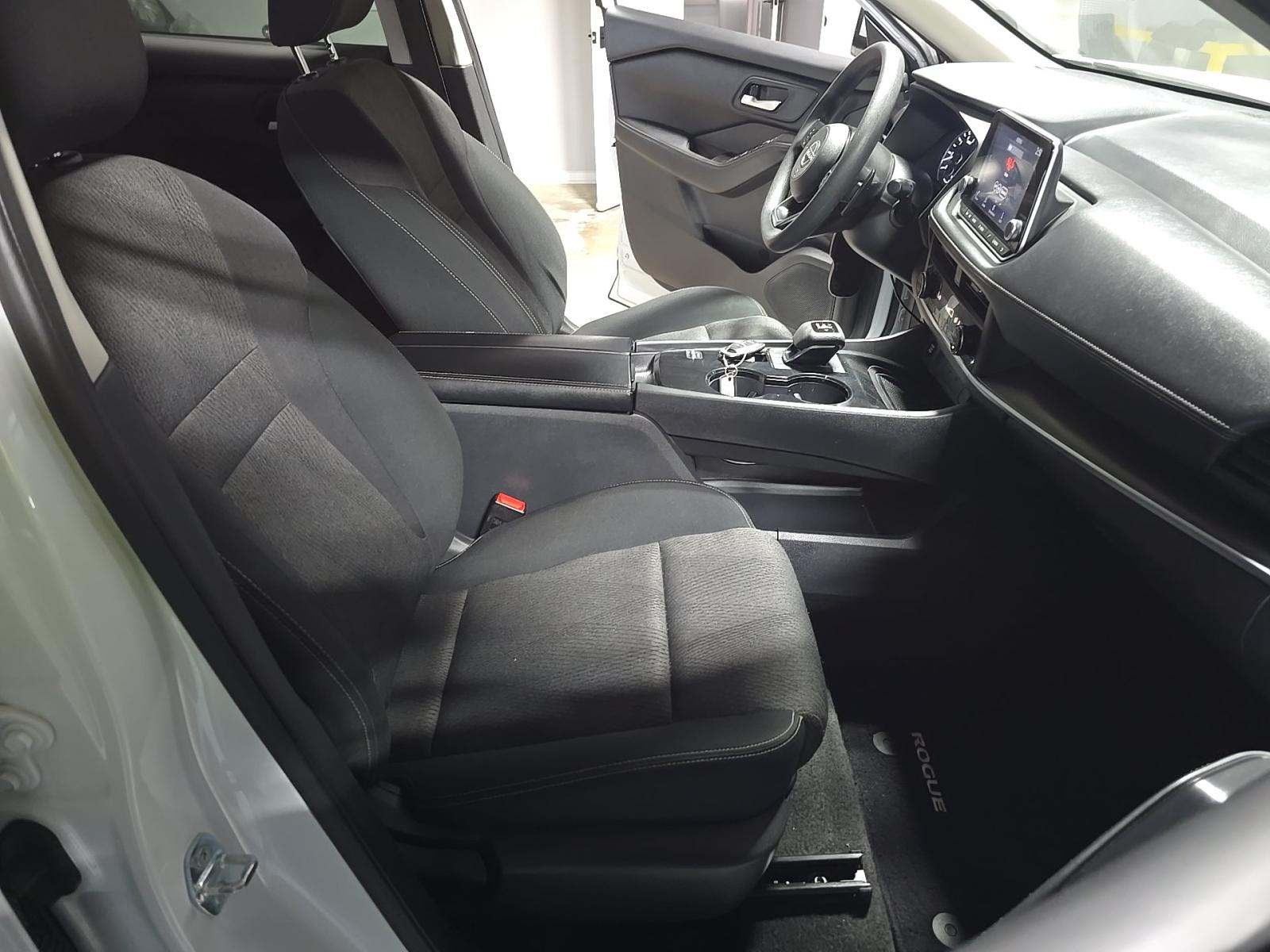 2024 Nissan Rogue SV FWD