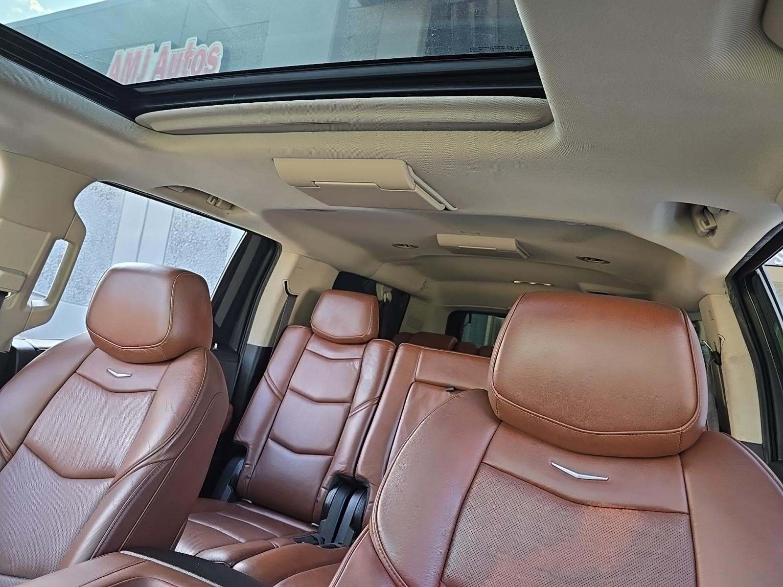 2016 Cadillac Escalade ESV Premium AWD