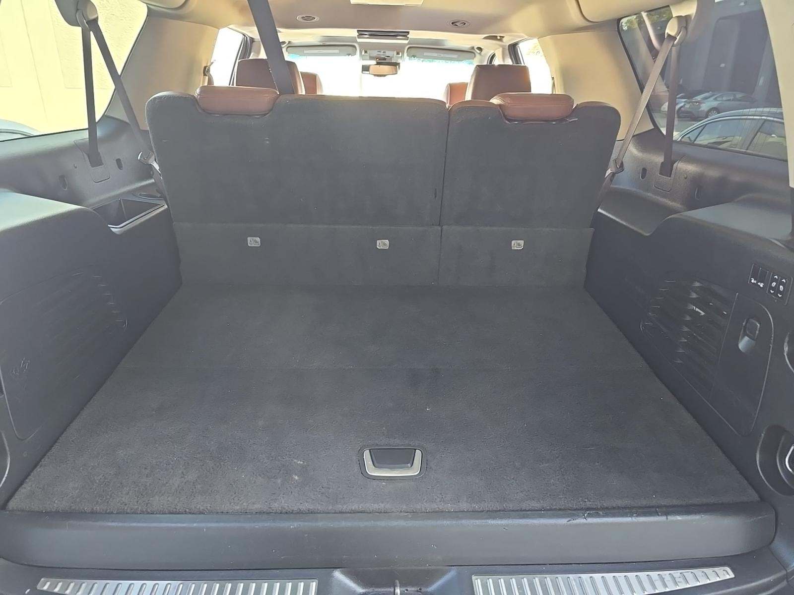 2016 Cadillac Escalade ESV Premium AWD