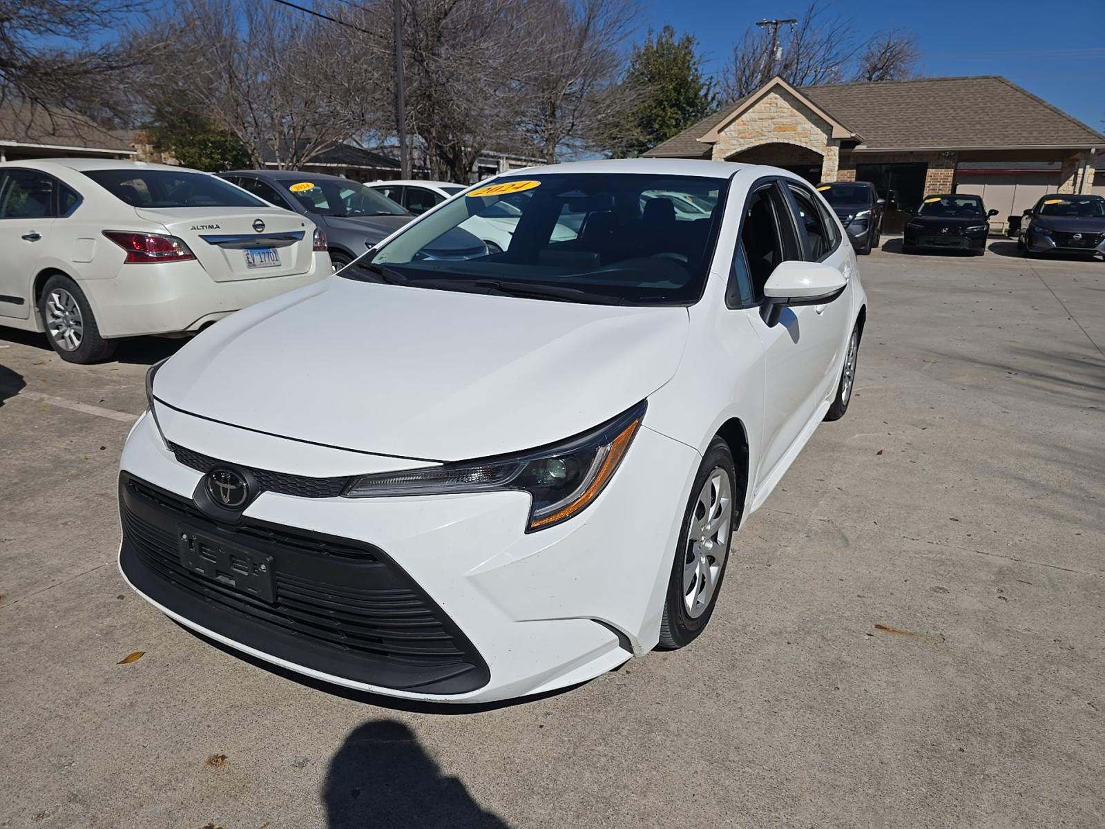 2024 Toyota Corolla LE FWD