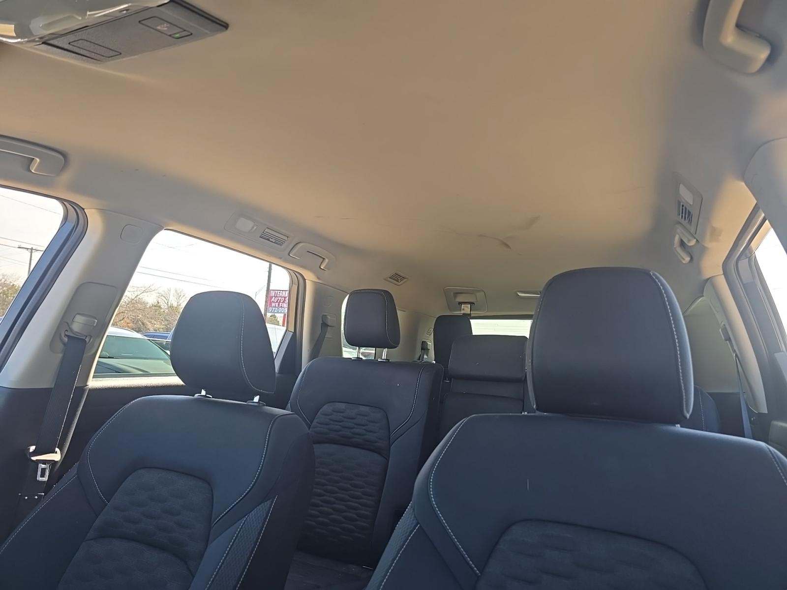 2022 Nissan Pathfinder SV FWD