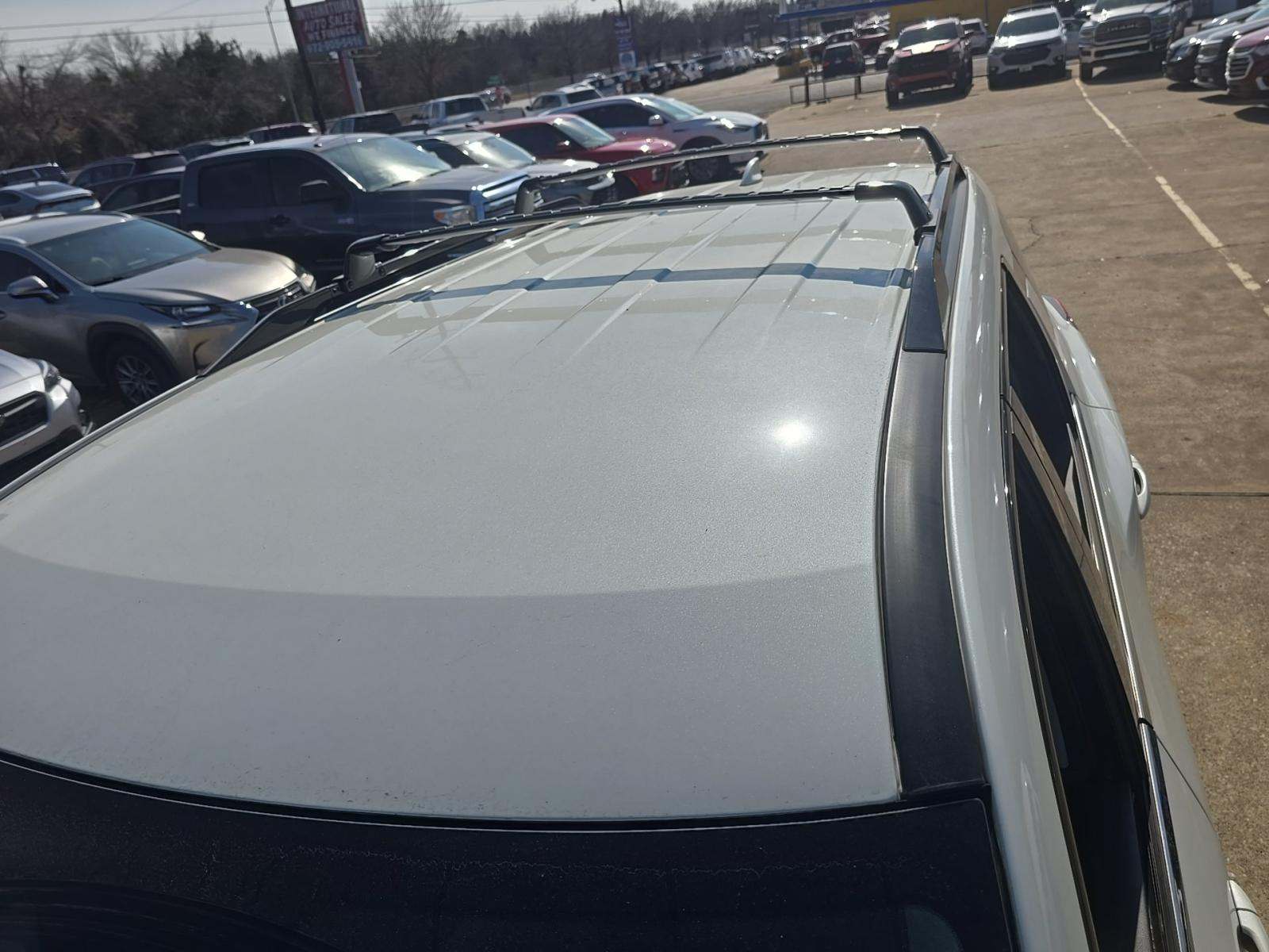 2022 Nissan Pathfinder SV FWD