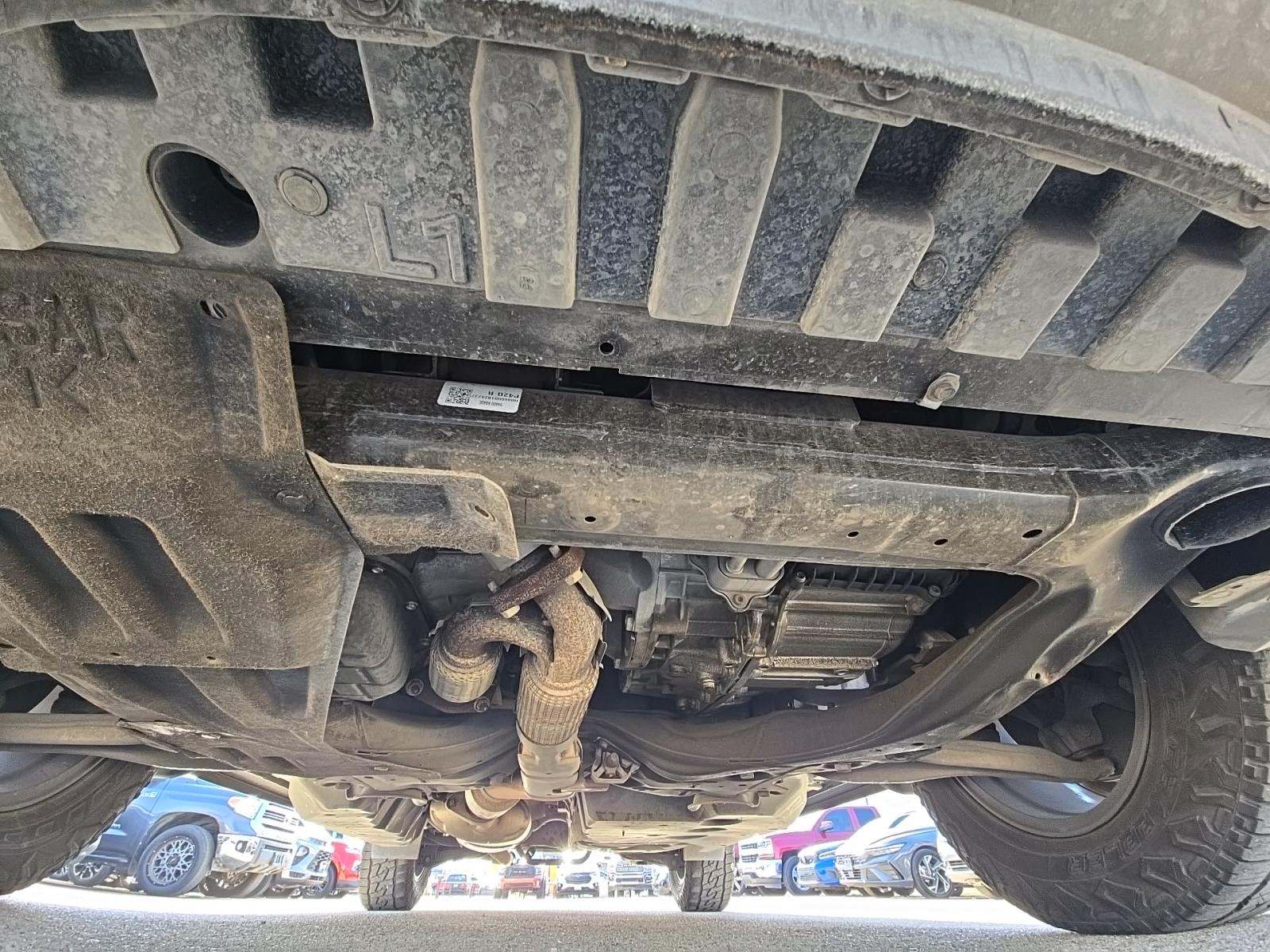 2022 Nissan Pathfinder SV FWD