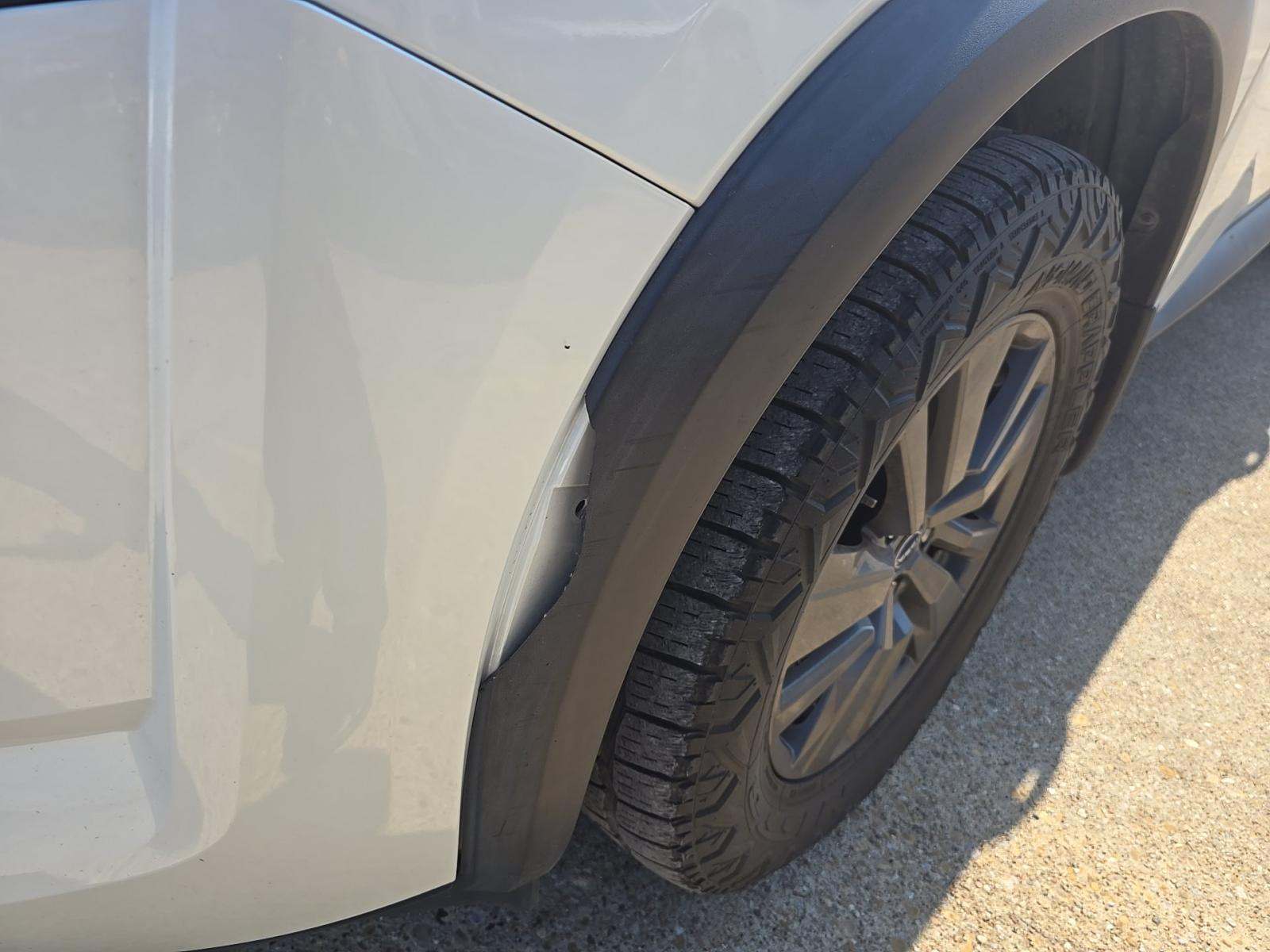 2022 Nissan Pathfinder SV FWD