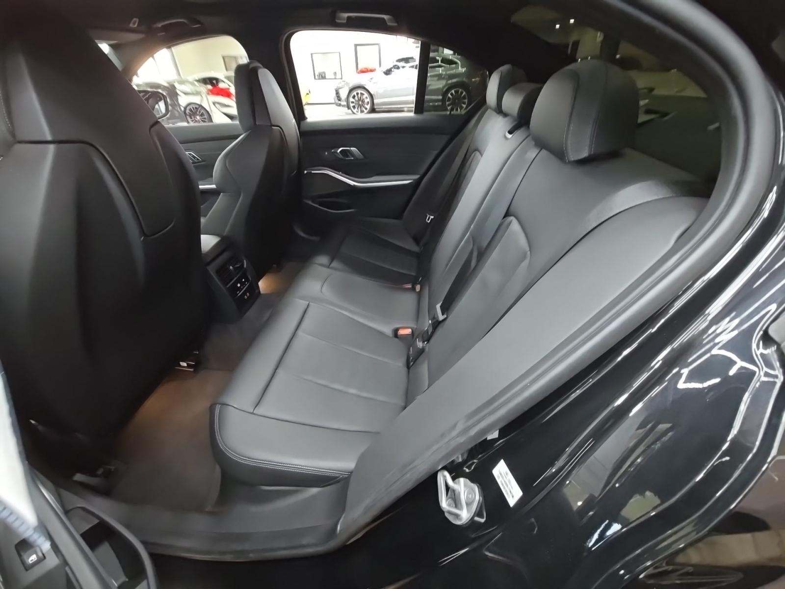 2023 BMW M3 Base RWD