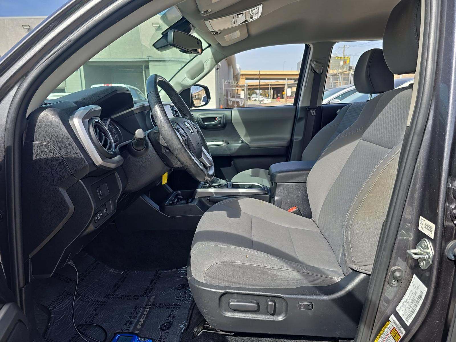 2021 Toyota Tacoma SR5 RWD