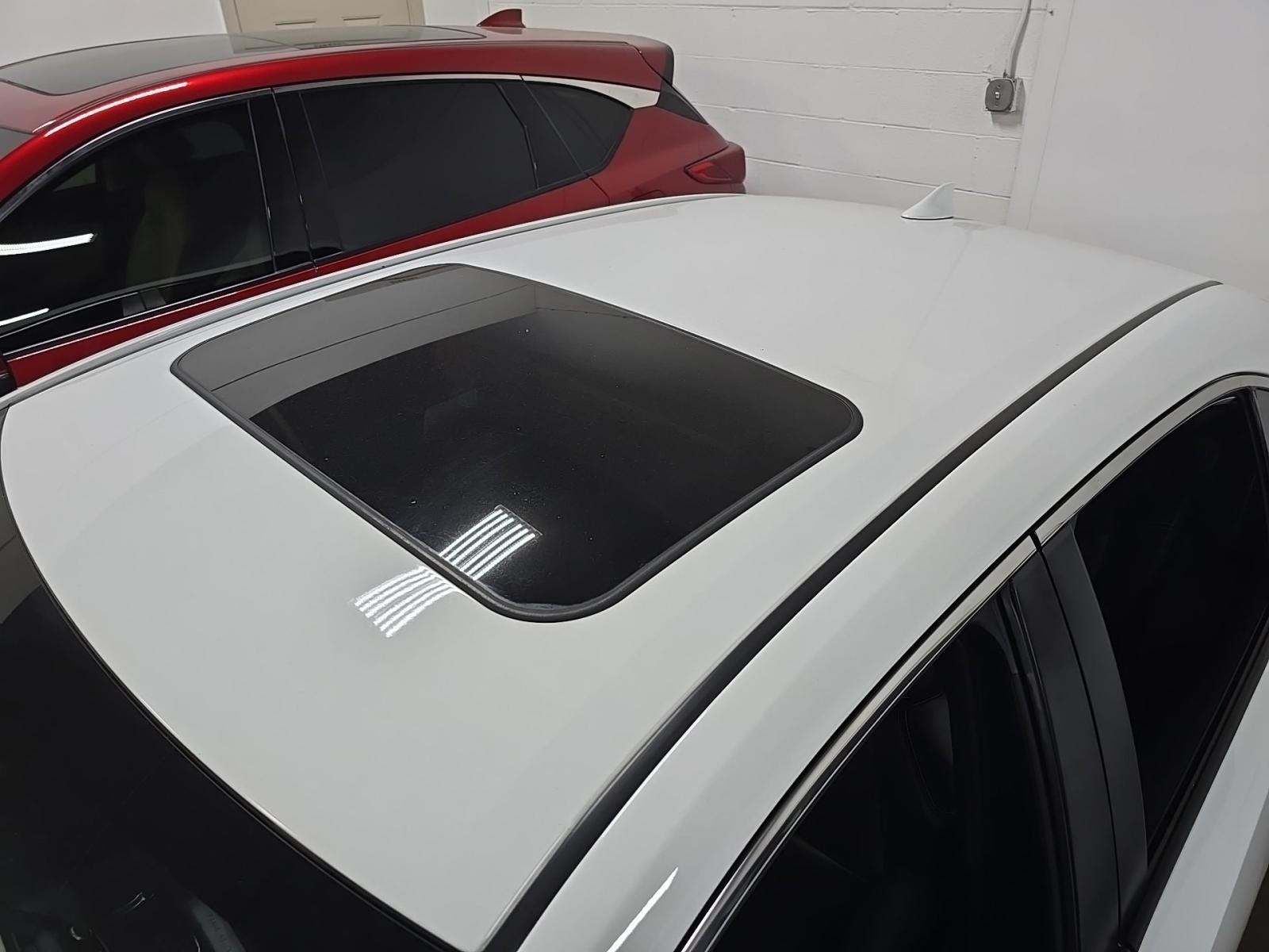 2023 Toyota Corolla Hybrid XLE FWD