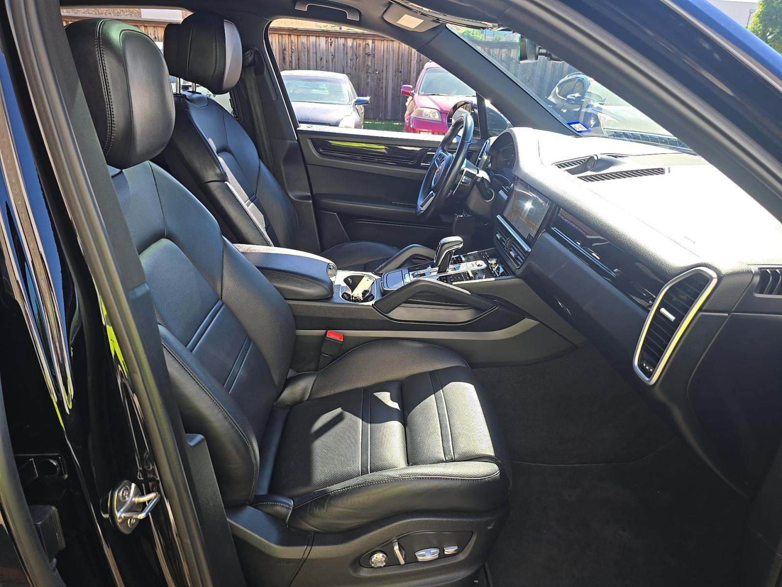 2019 Porsche Cayenne Base AWD