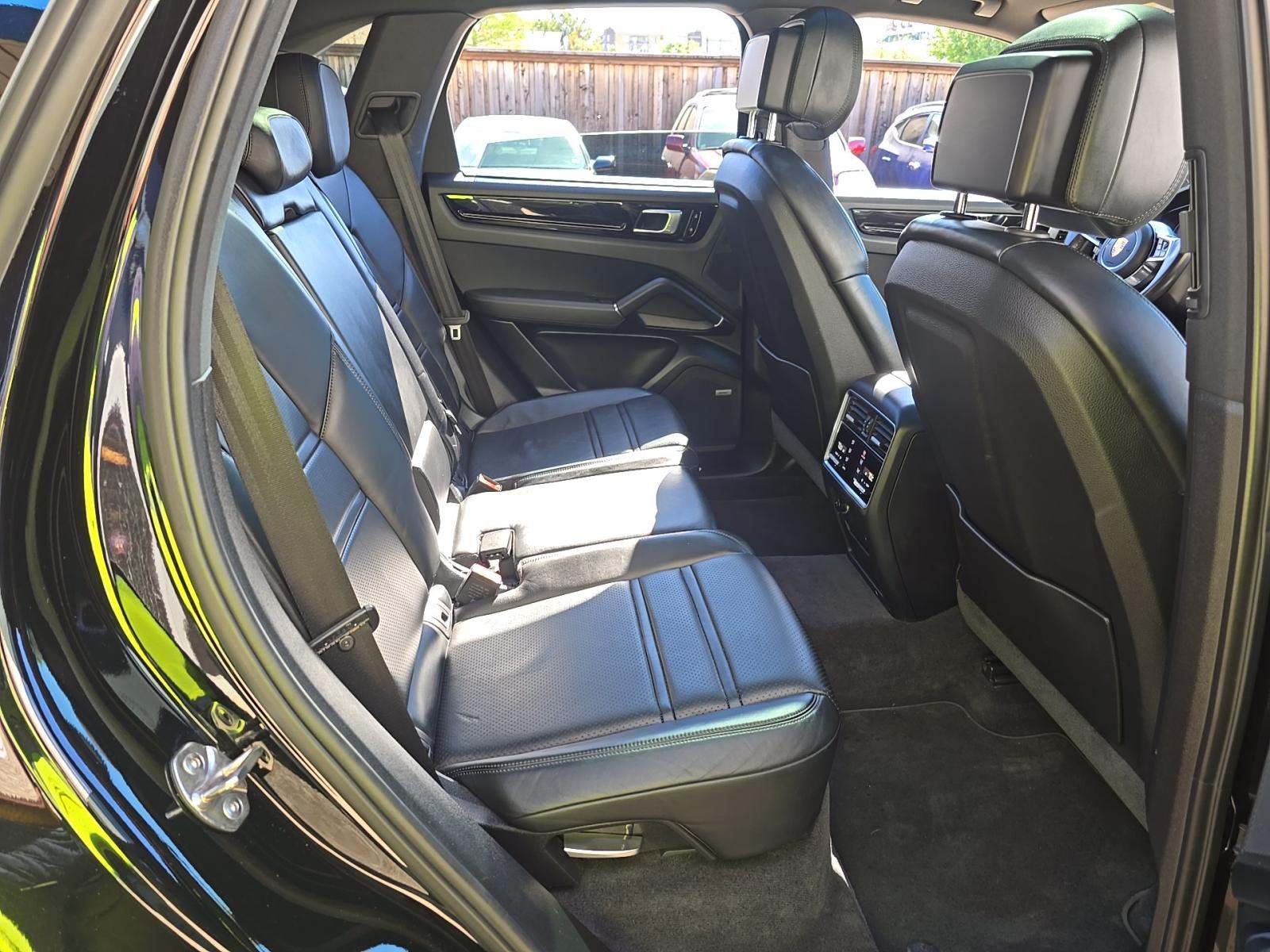 2019 Porsche Cayenne Base AWD