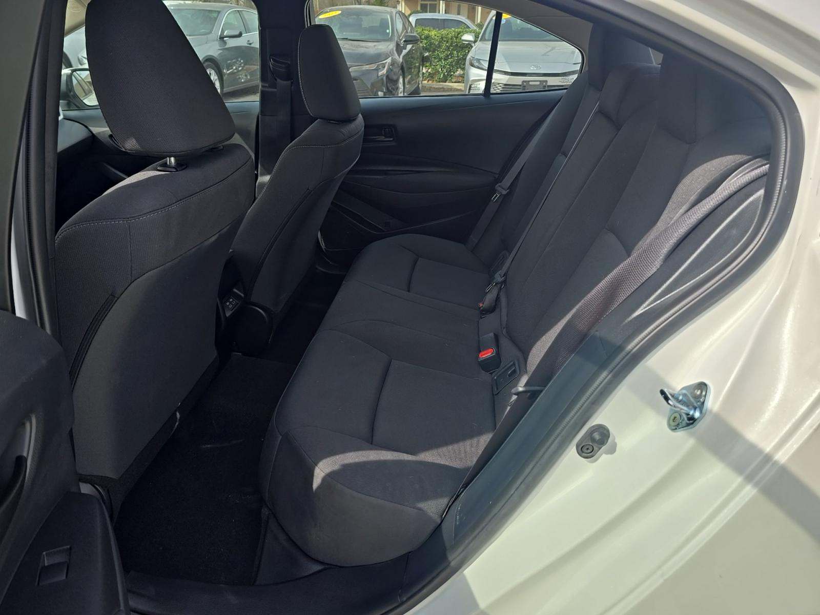 2025 Toyota Corolla LE FWD