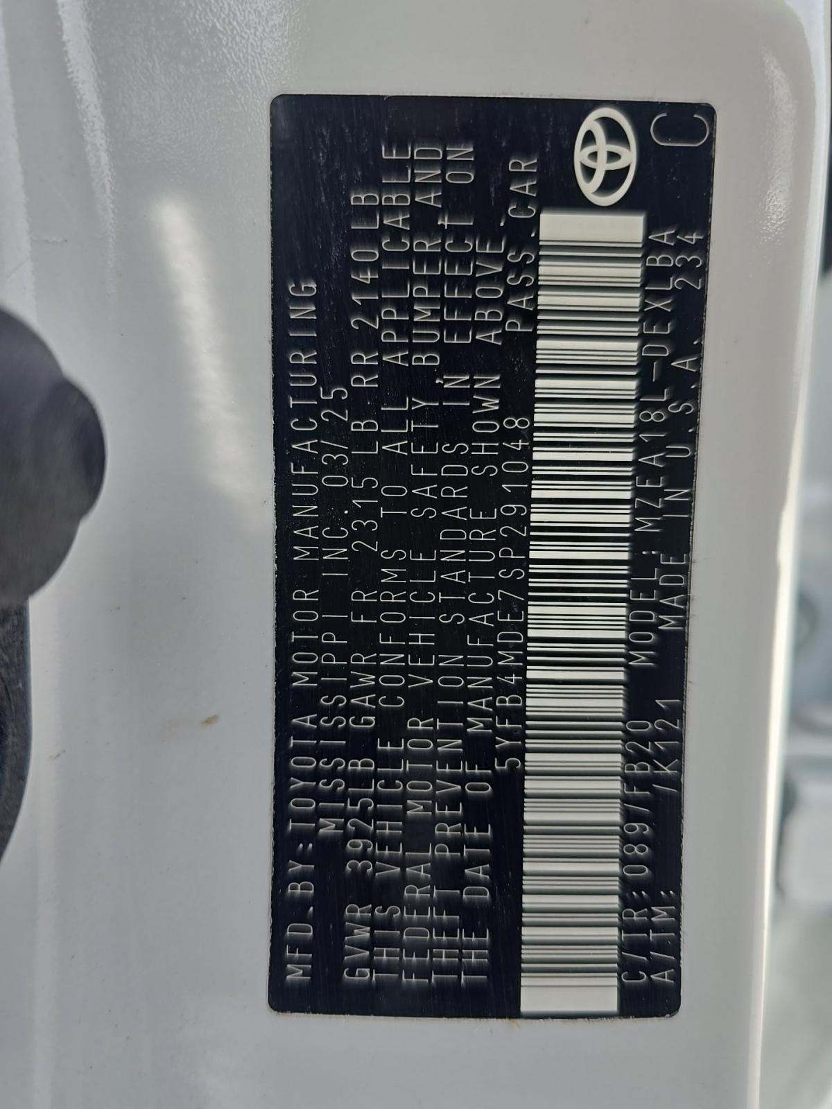 2025 Toyota Corolla LE FWD