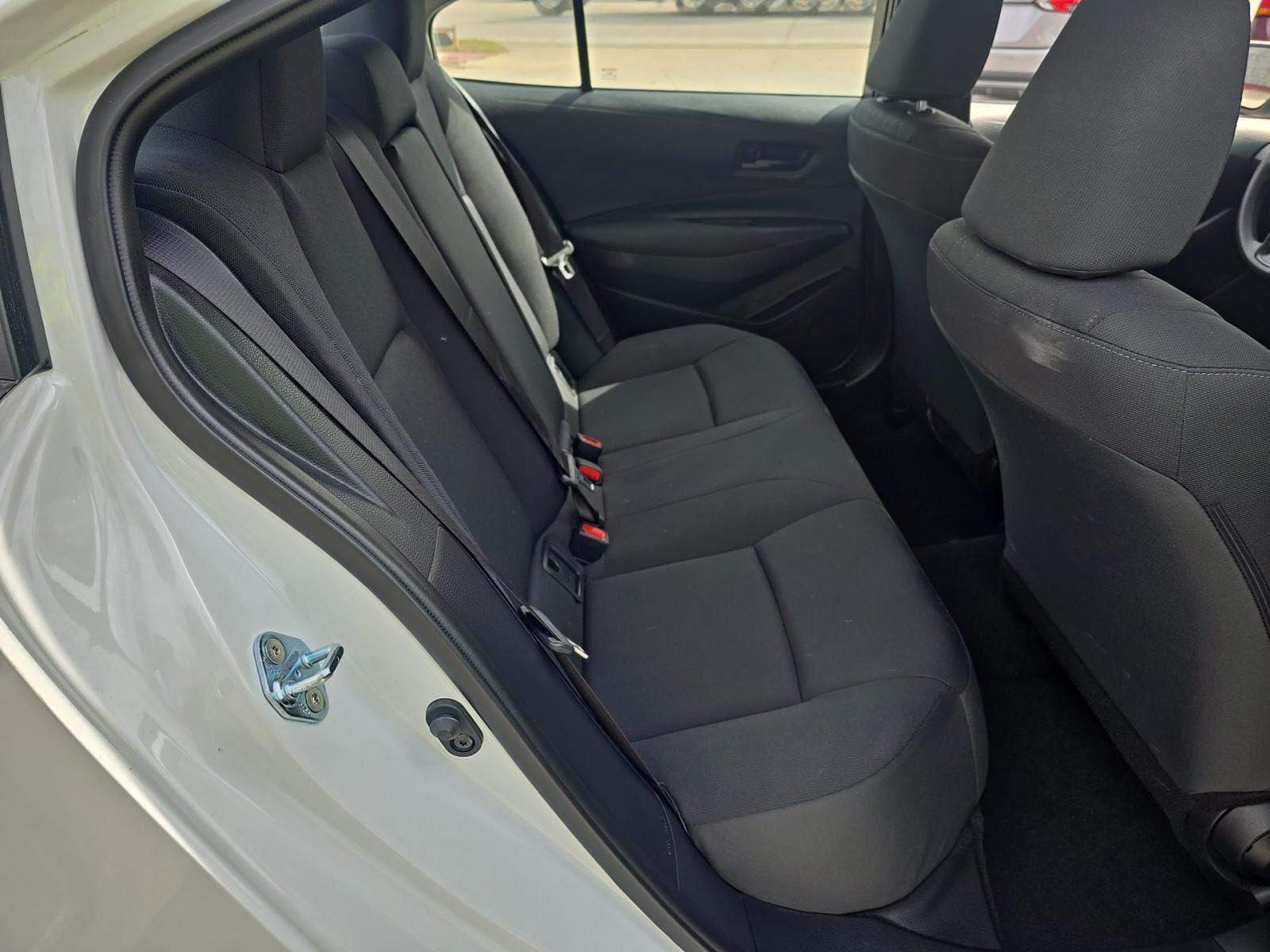 2025 Toyota Corolla LE FWD