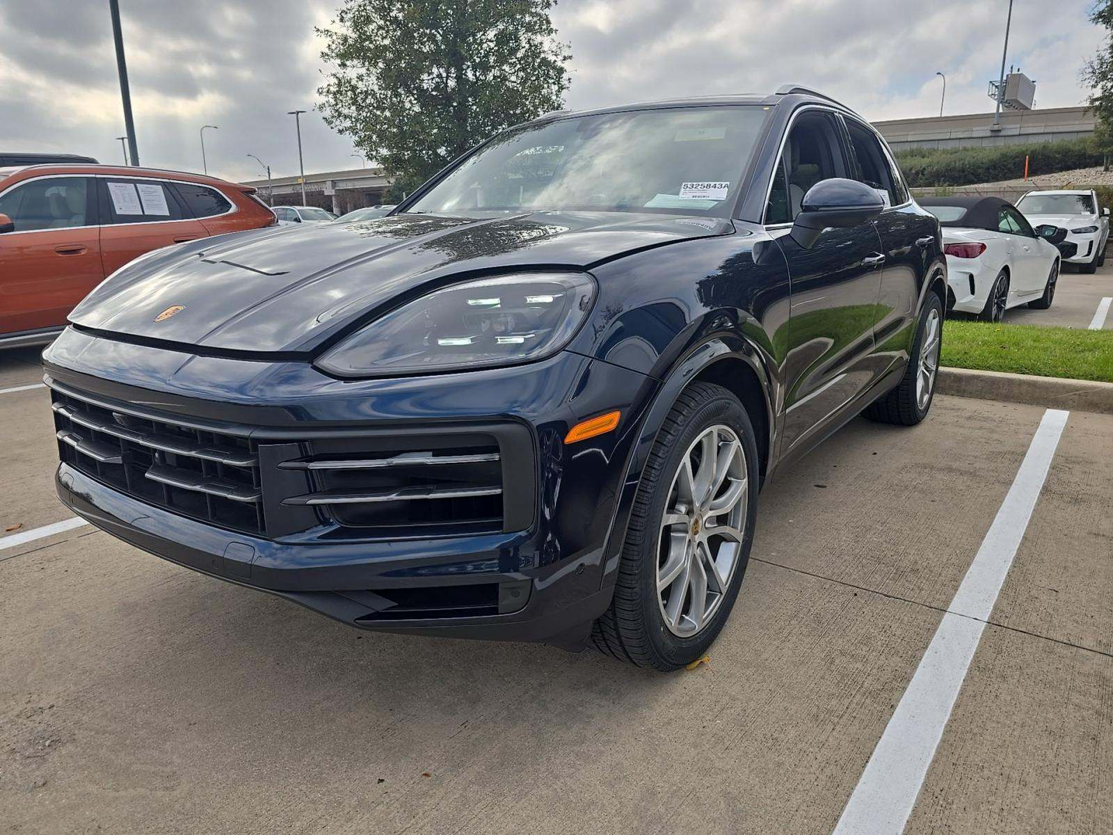 2024 Porsche Cayenne Base AWD